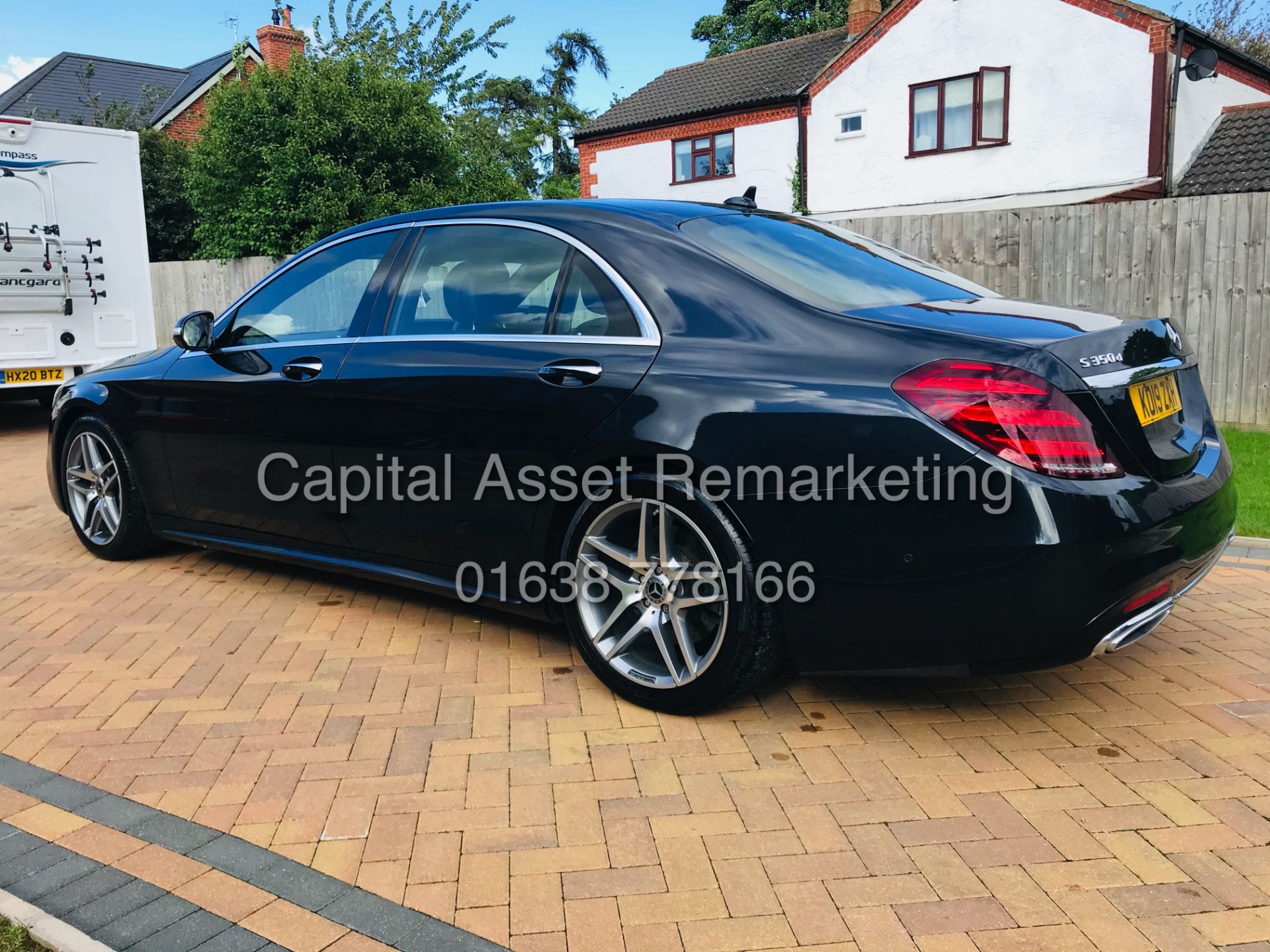 (On Sale) MERCEDES-BENZ S350D LWB *AMG LINE - EXECUTIVE SALOON* (2019) 9-G TRONIC *TOP OF THE RANGE* - Image 9 of 23