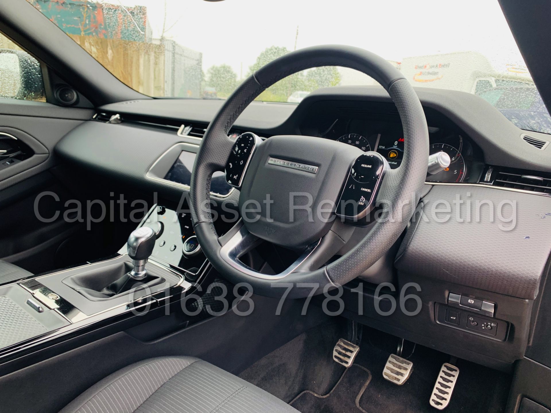 (On Sale) RANGE ROVER EVOQUE *R-DYNAMIC* (69 REG - NEW MODEL) '2.0 D150' (1 OWNER) **MASSIVE SPEC** - Image 37 of 49