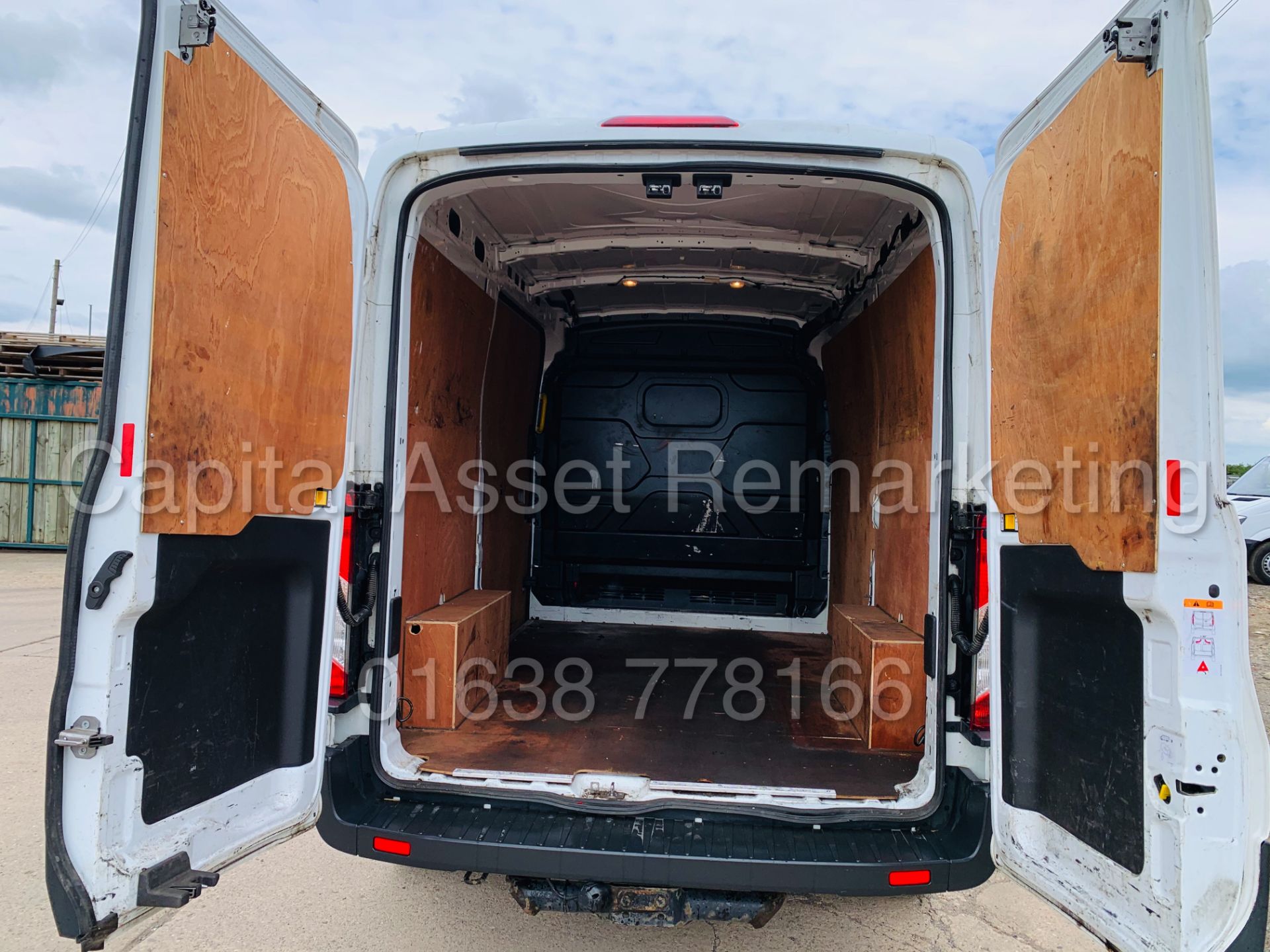 FORD TRANSIT T350L TDCI (EURO6) "ULEZ COMPIANT" L2H2 "MWB" 2017 MODEL - 1 KEEPER - LOOK!!! - Image 23 of 37