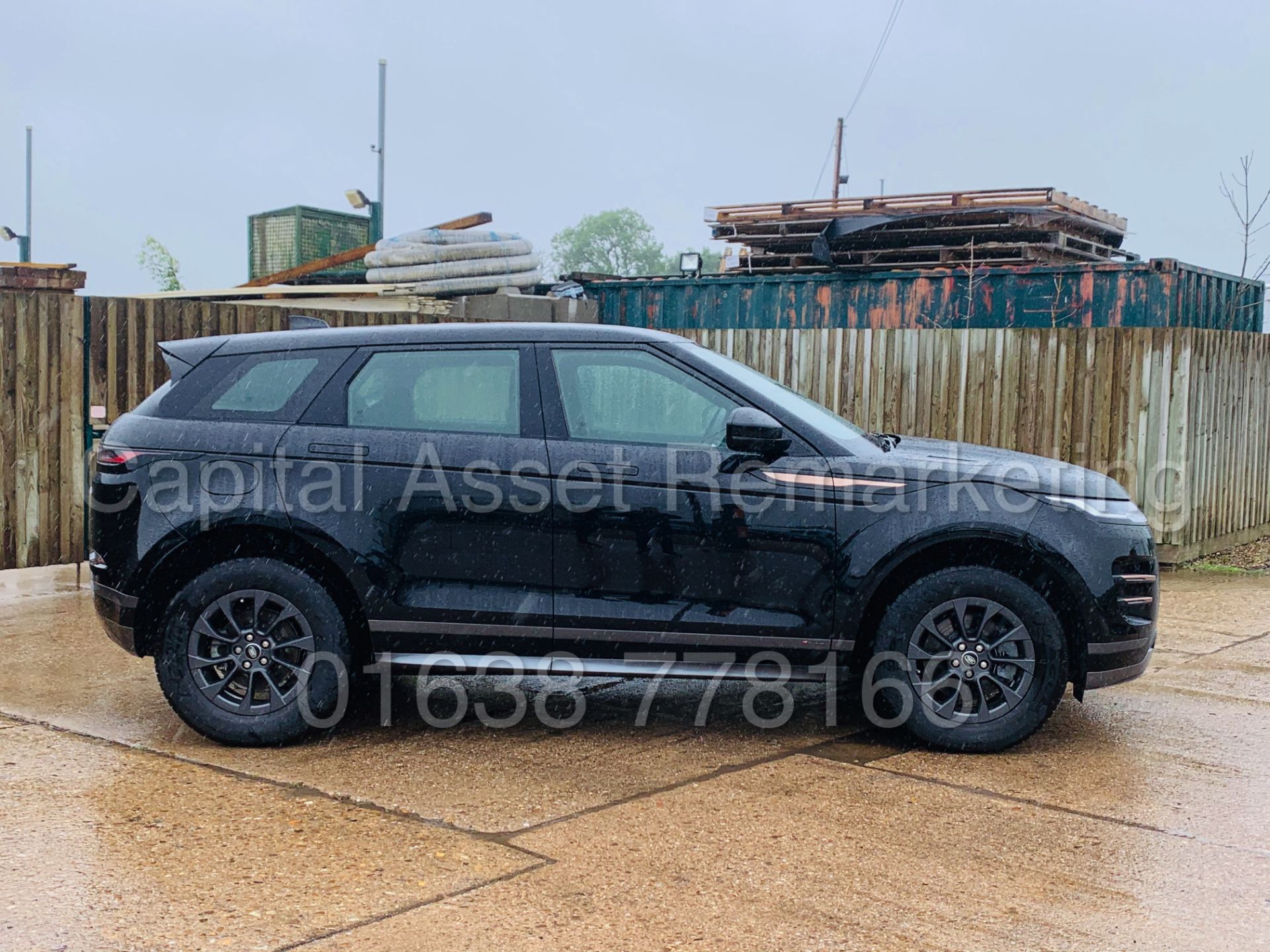 (On Sale) RANGE ROVER EVOQUE *R-DYNAMIC* (69 REG - NEW MODEL) '2.0 D150' (1 OWNER) **MASSIVE SPEC** - Image 13 of 49