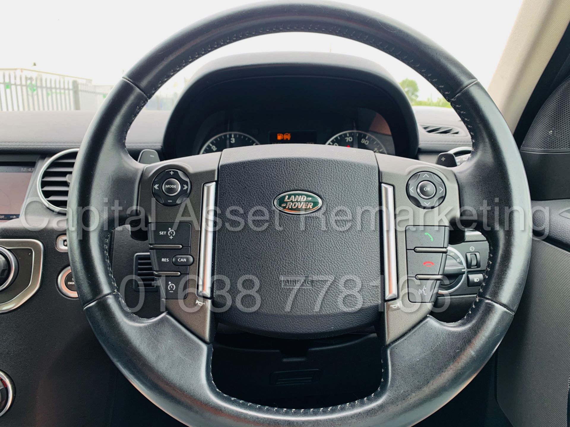 (On Sale) LAND ROVER DISCOVERY 4 *SE TECH* 7 SEATER SUV (2016) '3.0 SDV6 - 8 SPEED AUTO' (1 OWNER) - Image 51 of 53