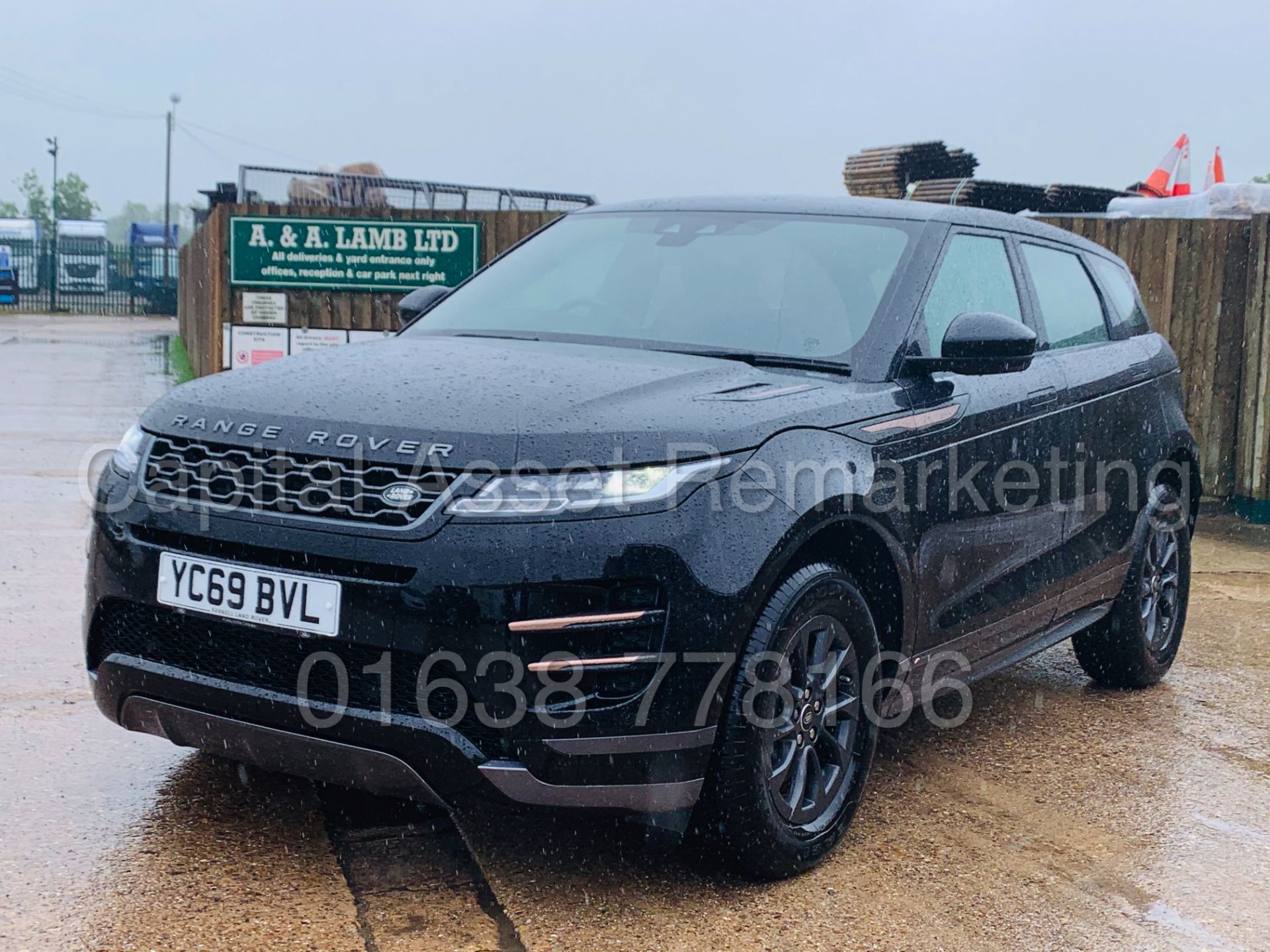 (On Sale) RANGE ROVER EVOQUE *R-DYNAMIC* (69 REG - NEW MODEL) '2.0 D150' (1 OWNER) **MASSIVE SPEC** - Image 4 of 49