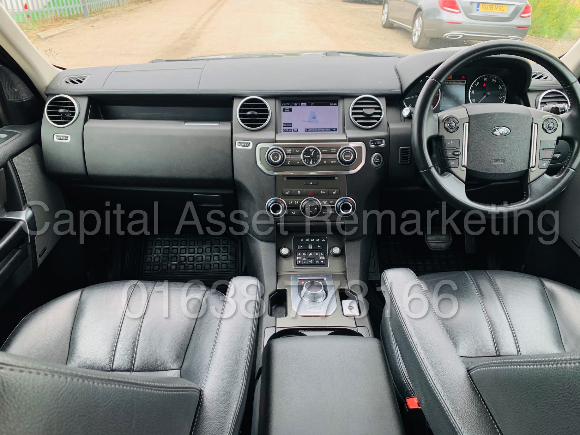(On Sale) LAND ROVER DISCOVERY 4 *SE TECH* 7 SEATER SUV (2016) '3.0 SDV6 - 8 SPEED AUTO' (1 OWNER) - Image 31 of 53