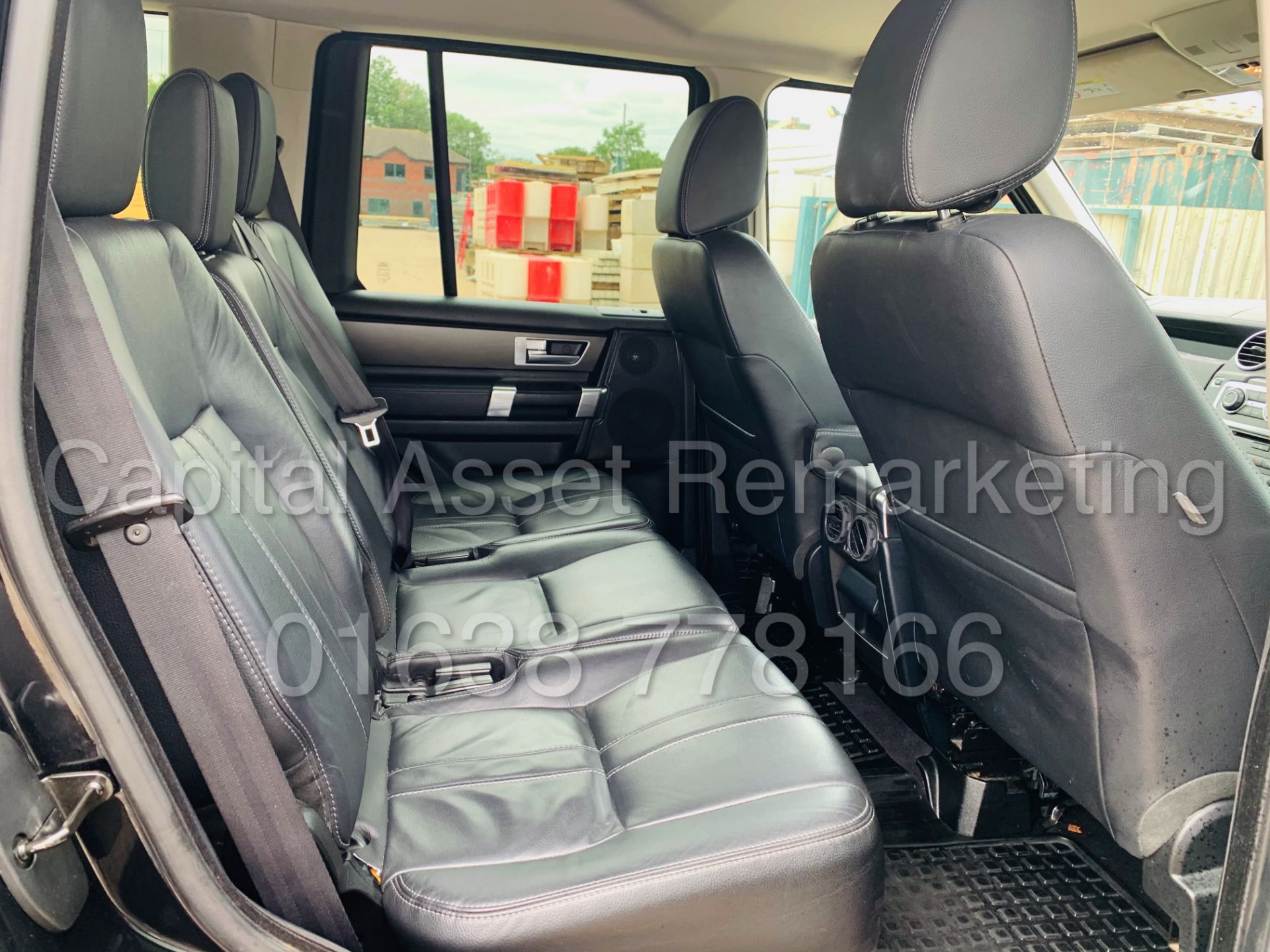 (On Sale) LAND ROVER DISCOVERY 4 *SE TECH* 7 SEATER SUV (2016) '3.0 SDV6 - 8 SPEED AUTO' (1 OWNER) - Image 29 of 53