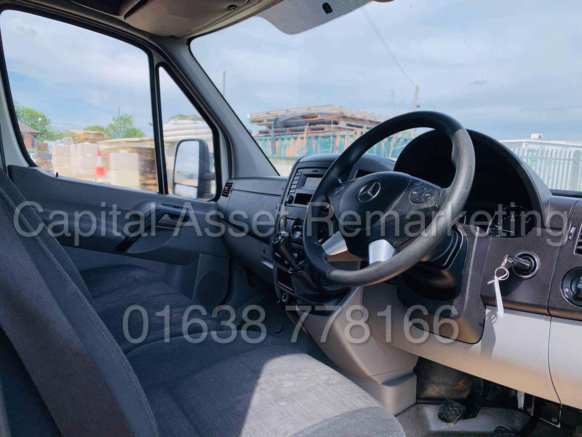 MERCEDES-BENZ SPRINTER 314 CDI *LWB - LUTON / BOX VAN* (2018 - EURO 6) '140 BHP-6 SPEED' *TAIL-LIFT* - Image 25 of 35