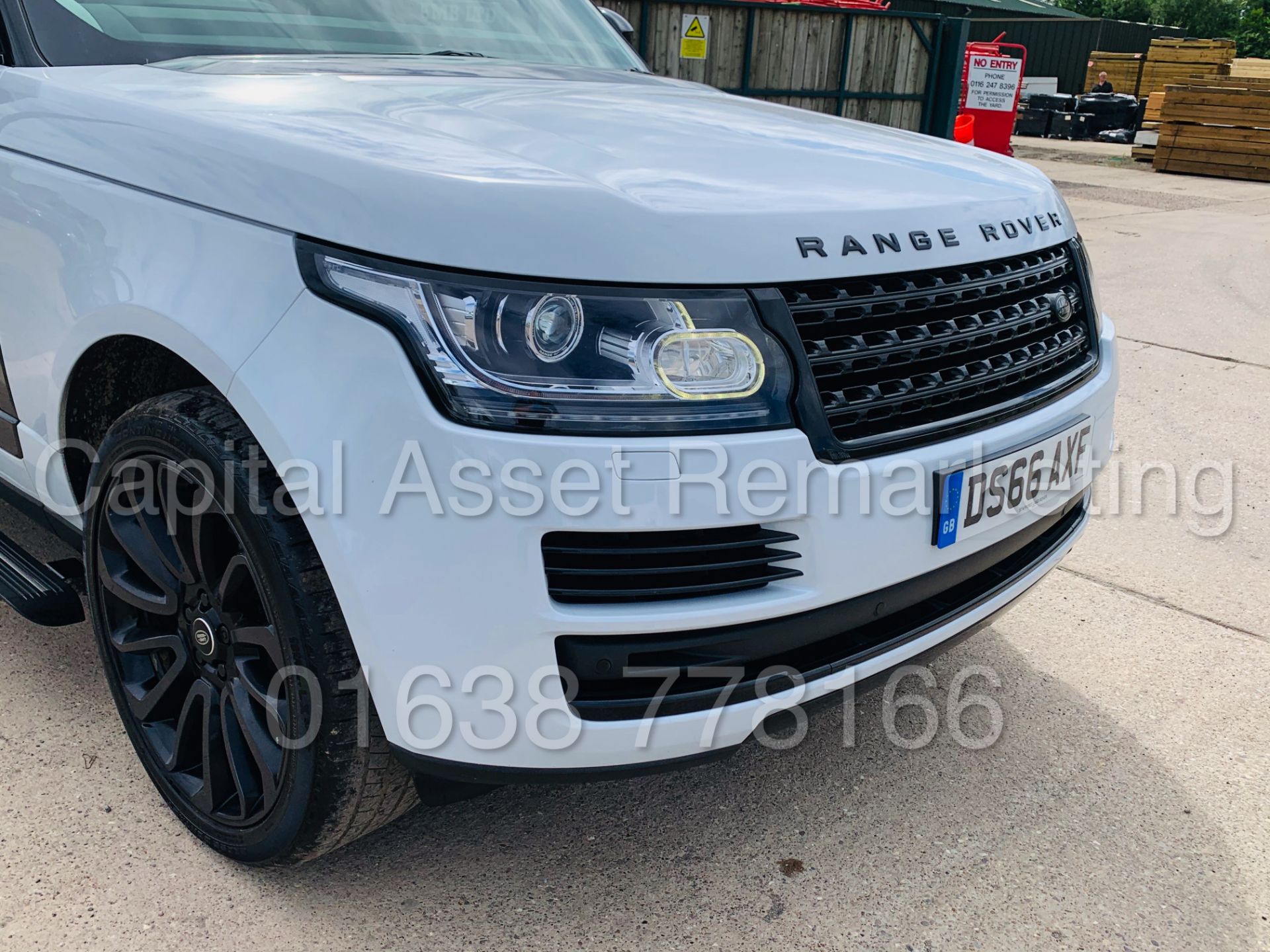 (On Sale) RANGE ROVER *VOGUE SE* 5 DOOR SUV (2017 - EURO 6) '3.0 TDV6 - 258 BHP - 8 SPEED AUTO' - Image 16 of 67