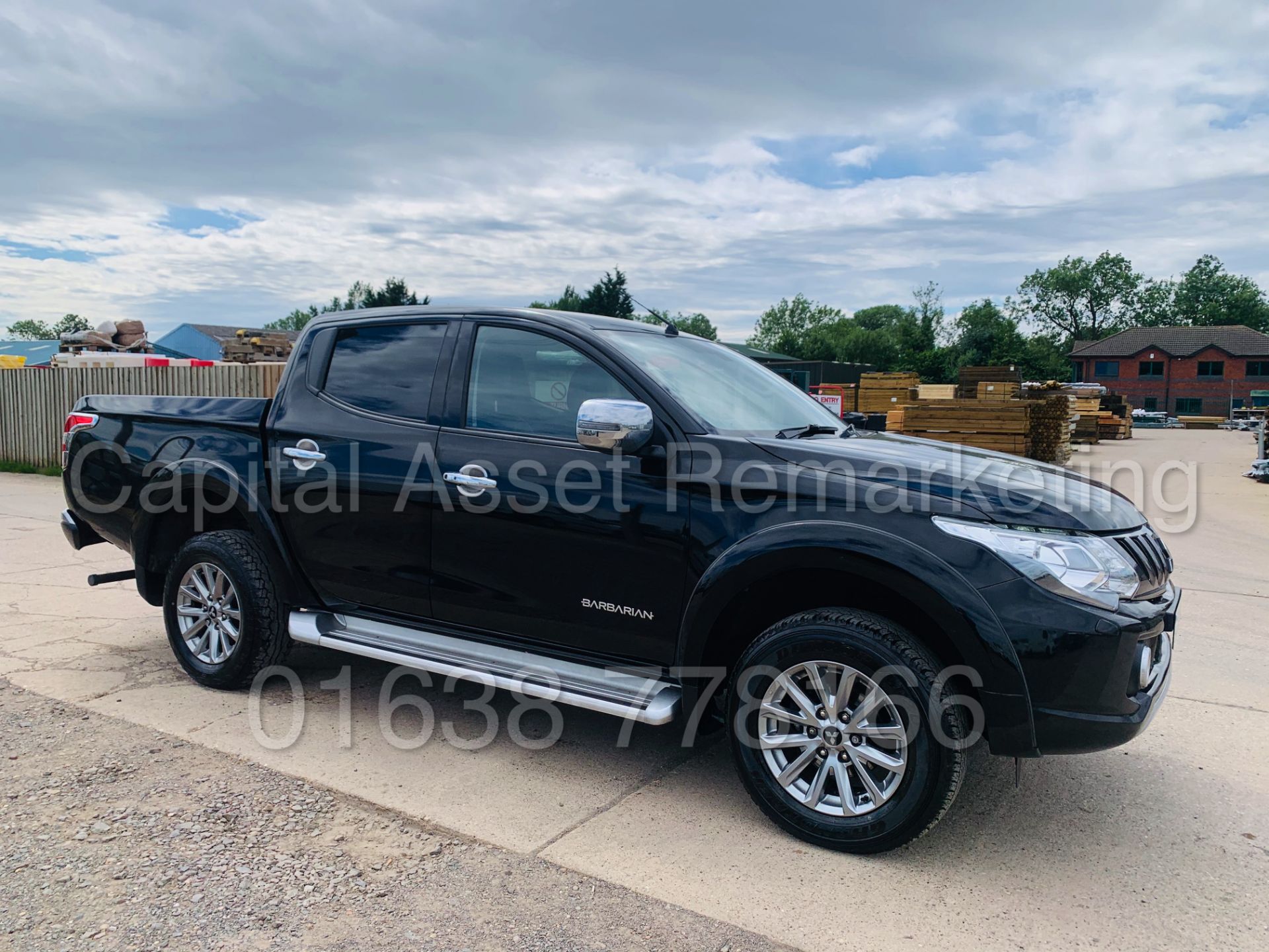 MITSUBISHI L200 *BARBARIAN* D/CAB PICK-UP (2017 - NEW MODEL) '2.4 DI-D - 178 BHP - AUTO *HUGE SPEC*