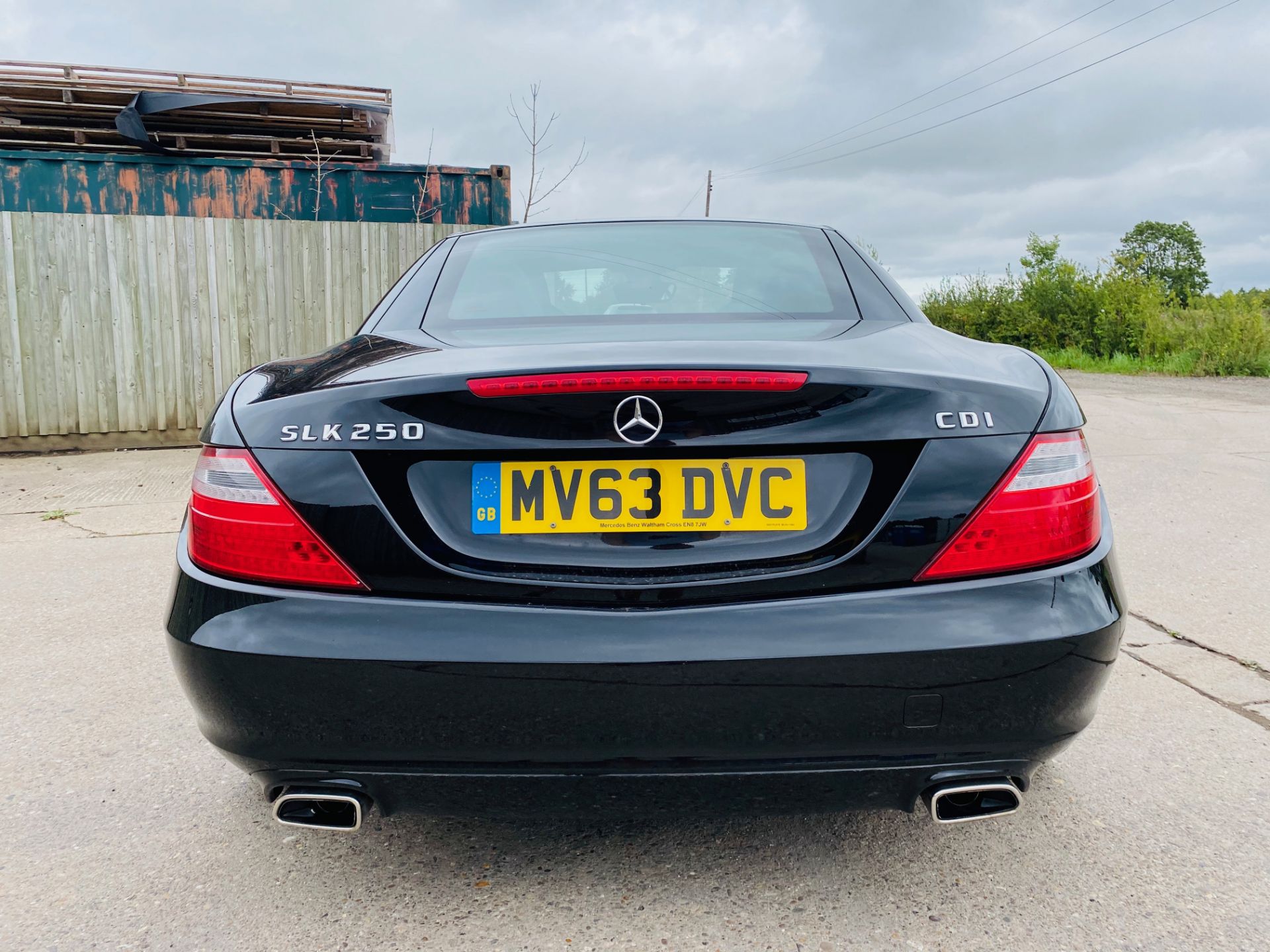 MERCEDES SLK 250CDI "BLUEEFFICIENCY" AUTO - 2014 MODEL - GREAT SPEC - 1 KEEPER - BLACK - LOOK!!! - Image 15 of 26