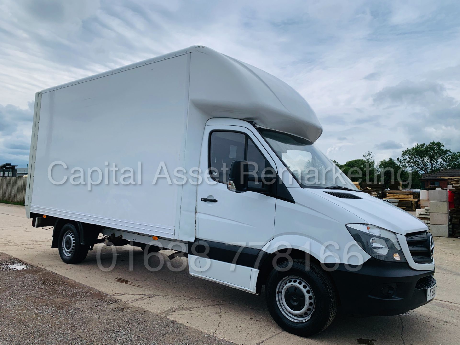 (On Sale) MERCEDES-BENZ SPRINTER 313 CDI *LWB - LUTON / BOX VAN* (2016) '130 BHP - 6 SPEED' *3500KG* - Image 2 of 36