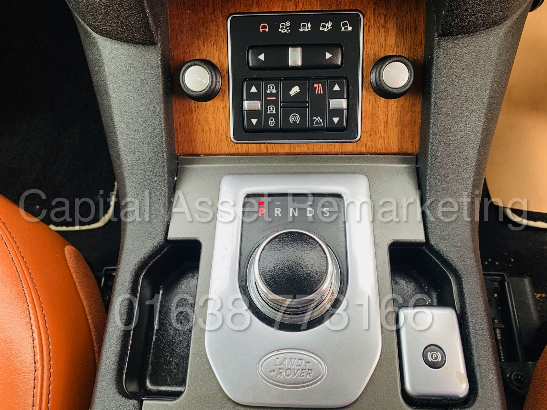 (On Sale) LAND ROVER DISCOVERY 4 *LANDMARK* 7 SEATER SUV (2016) '3.0 SDV6 - 8 SPEED AUTO' (1 OWNER) - Image 60 of 65
