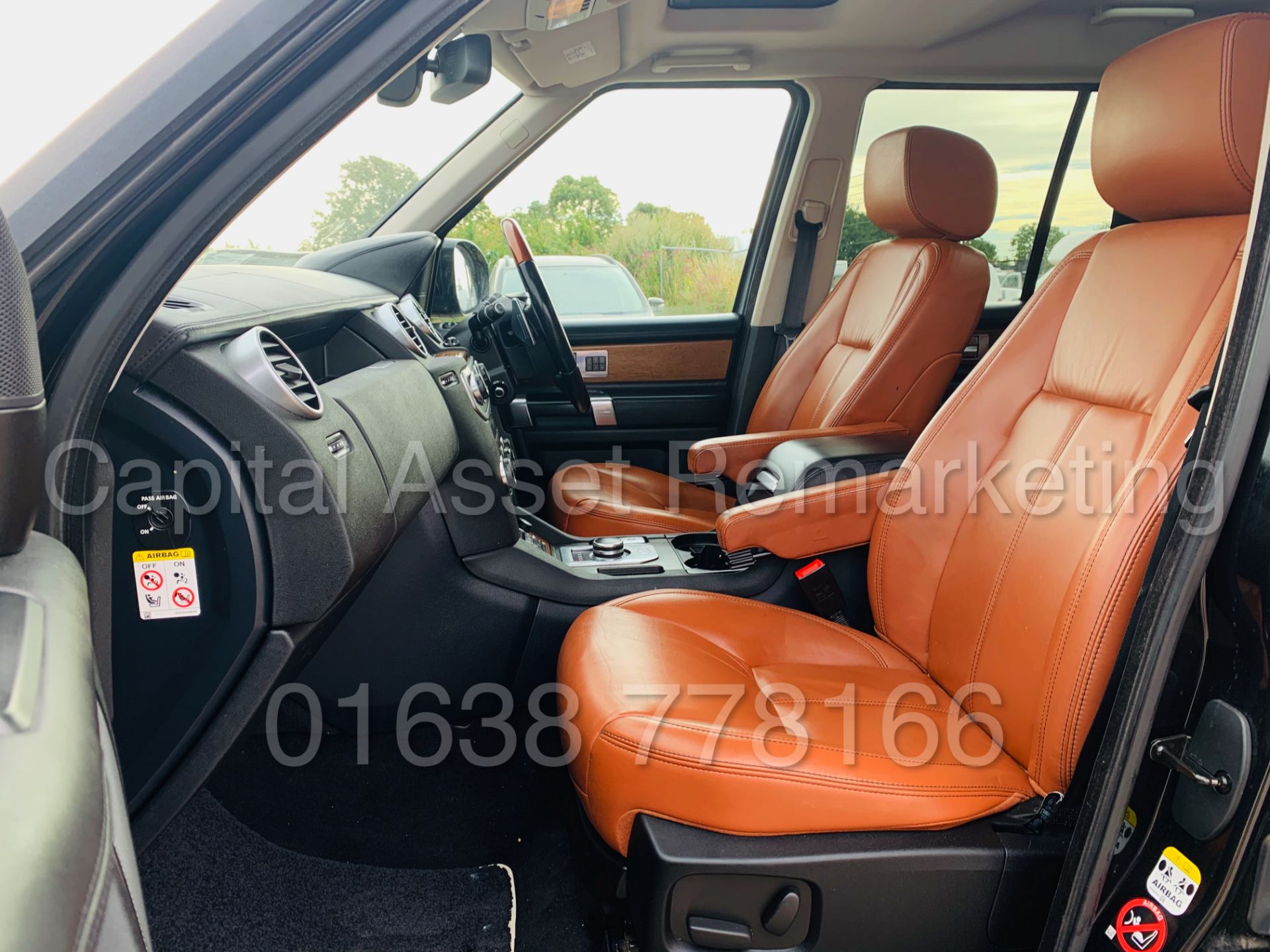 (On Sale) LAND ROVER DISCOVERY 4 *LANDMARK* 7 SEATER SUV (2016) '3.0 SDV6 - 8 SPEED AUTO' (1 OWNER) - Image 28 of 65