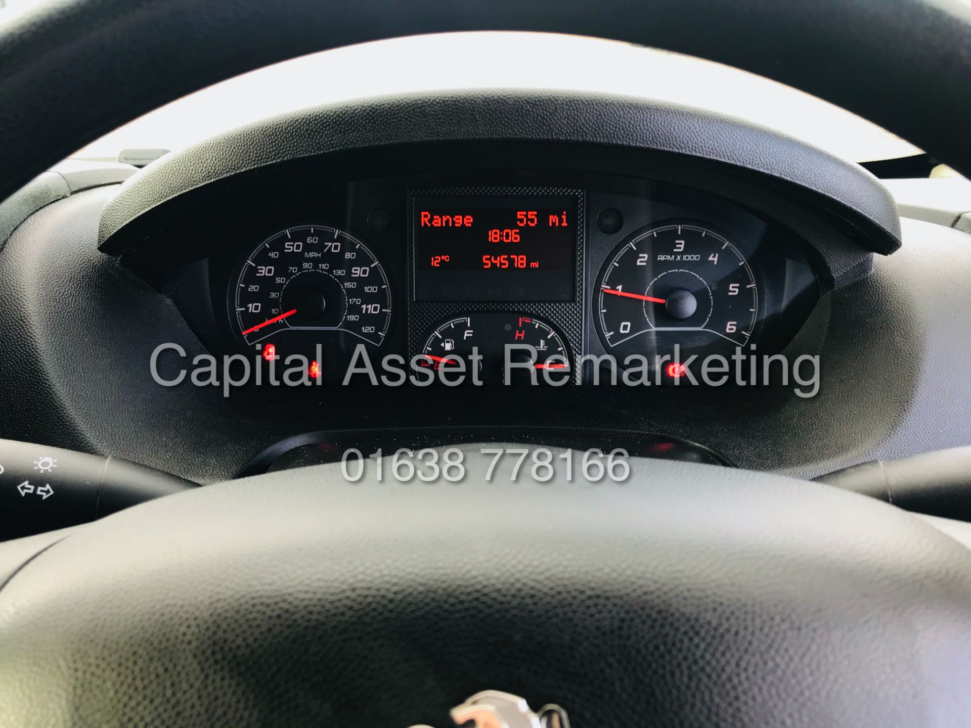 (On Sale) PEUGEOT BOXER 2.0 BLUE-HDI LWB L3 (2018 MLODEL) PROFESSIONAL- 1 OWNER -LOW MILES *AIR CON* - Image 16 of 24