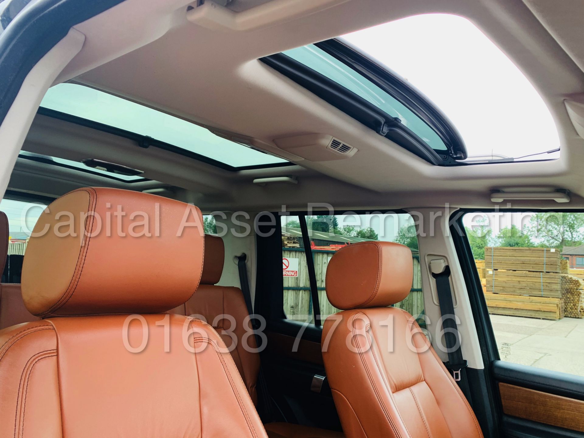 (On Sale) LAND ROVER DISCOVERY 4 *LANDMARK* 7 SEATER SUV (2016) '3.0 SDV6 - 8 SPEED AUTO' (1 OWNER) - Image 47 of 65