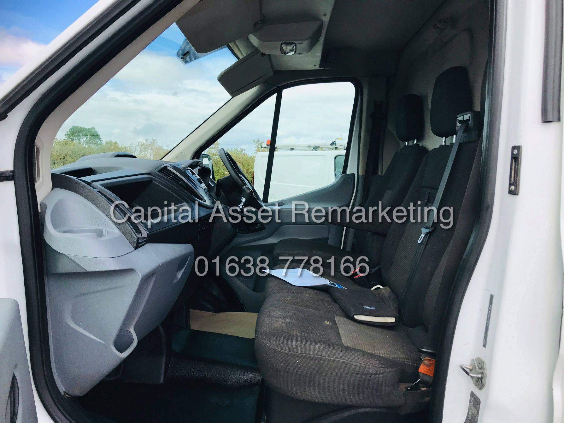 On Sale FORD TRANSIT 2.2TDCI (125)350 L3H3 (2017 MODEL) 1 OWNER FSH *EURO 6 / ULEZ COMPLIANT* - Image 18 of 20