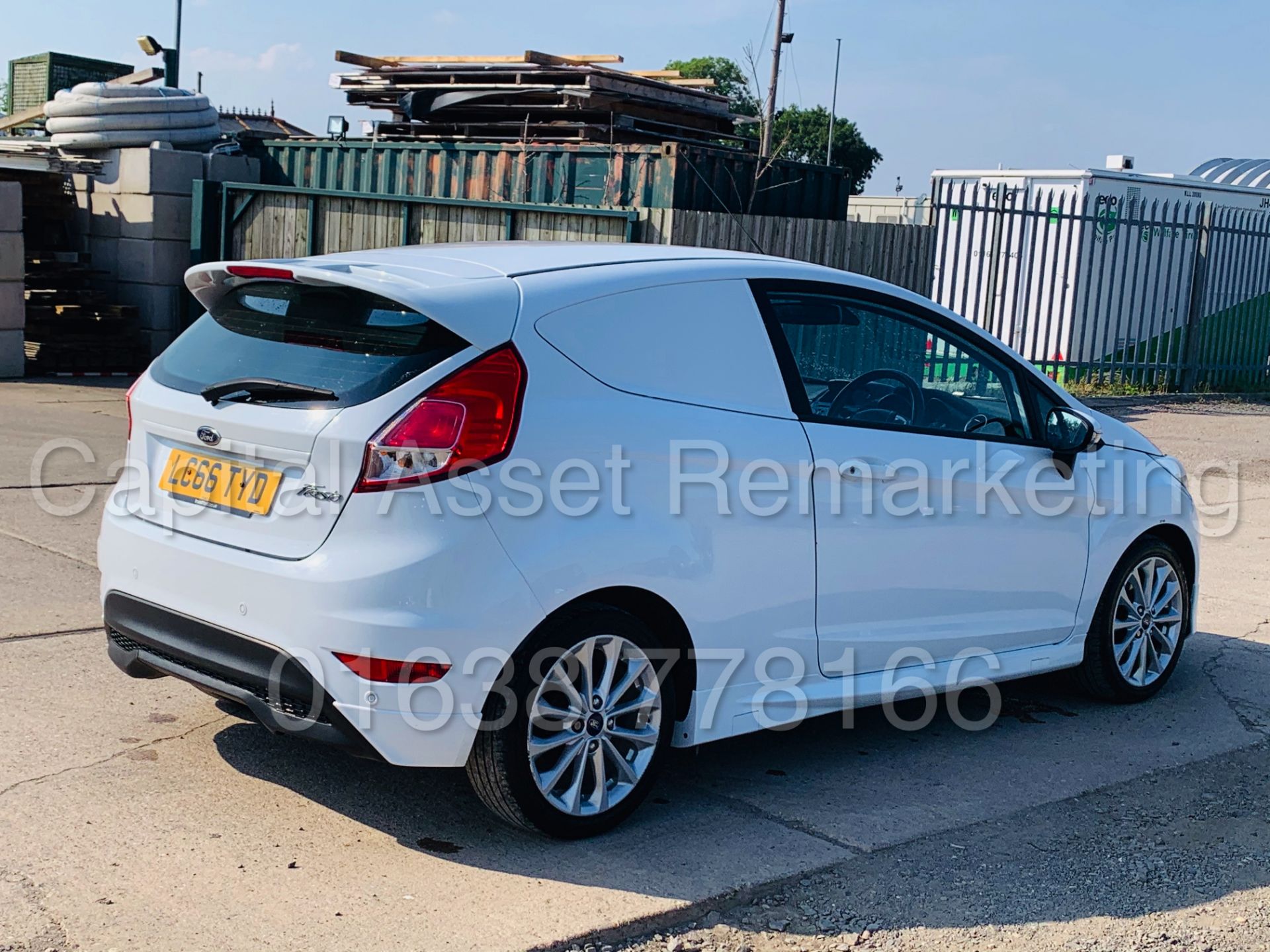 FORD FIESTA *SPORT VAN* (2017 - EURO 6) '1.5 TDCI - 95 BHP' *AIR CON & SAT NAV* (1 OWNER FROM NEW) - Image 13 of 47