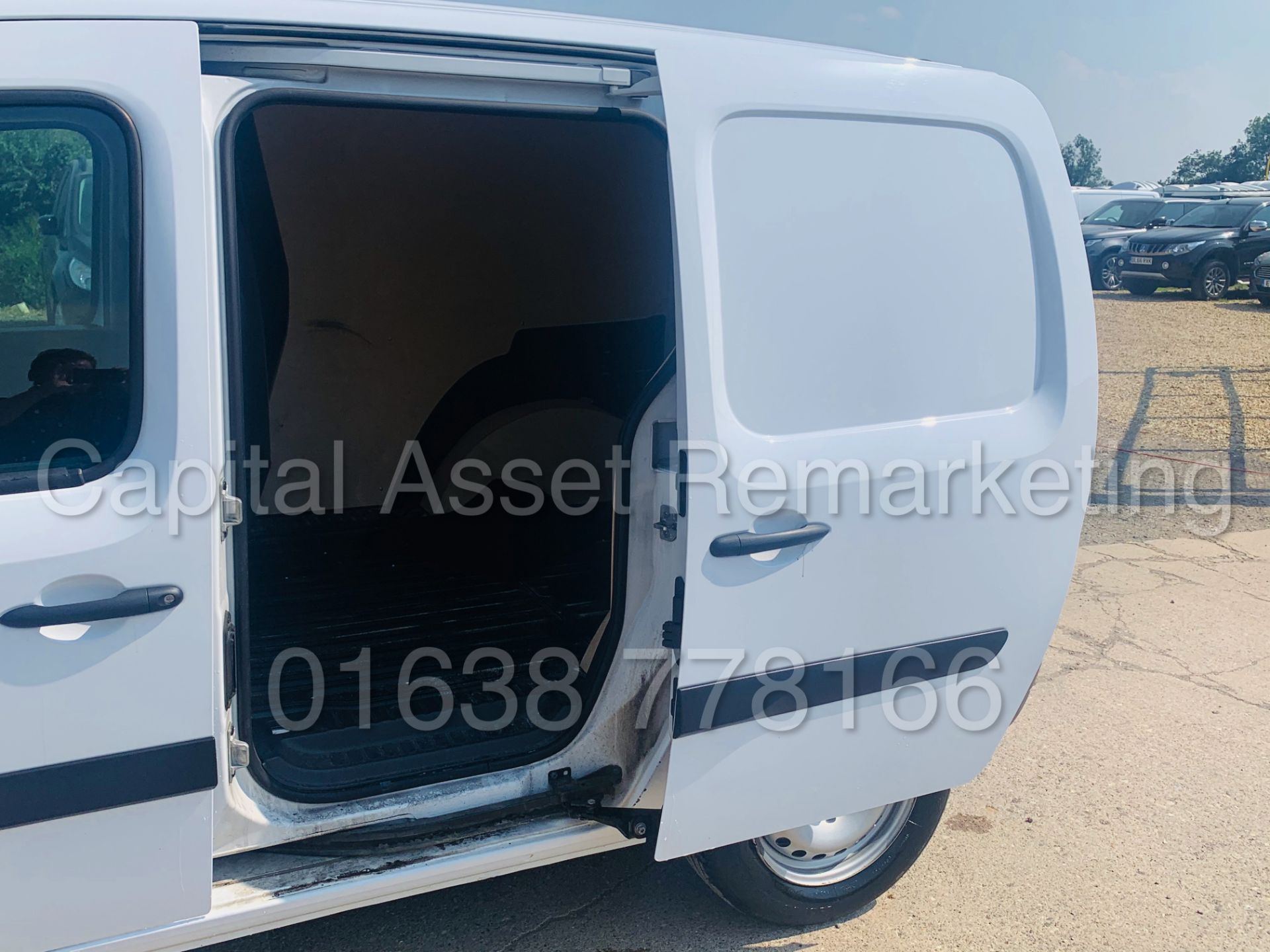 (on sale) MERCEDES-BENZ CITAN 109 CDI *LWB - PANEL VAN* (2018 - EURO 6) '1.5 DIESEL' (1 OWNER) - Image 23 of 39