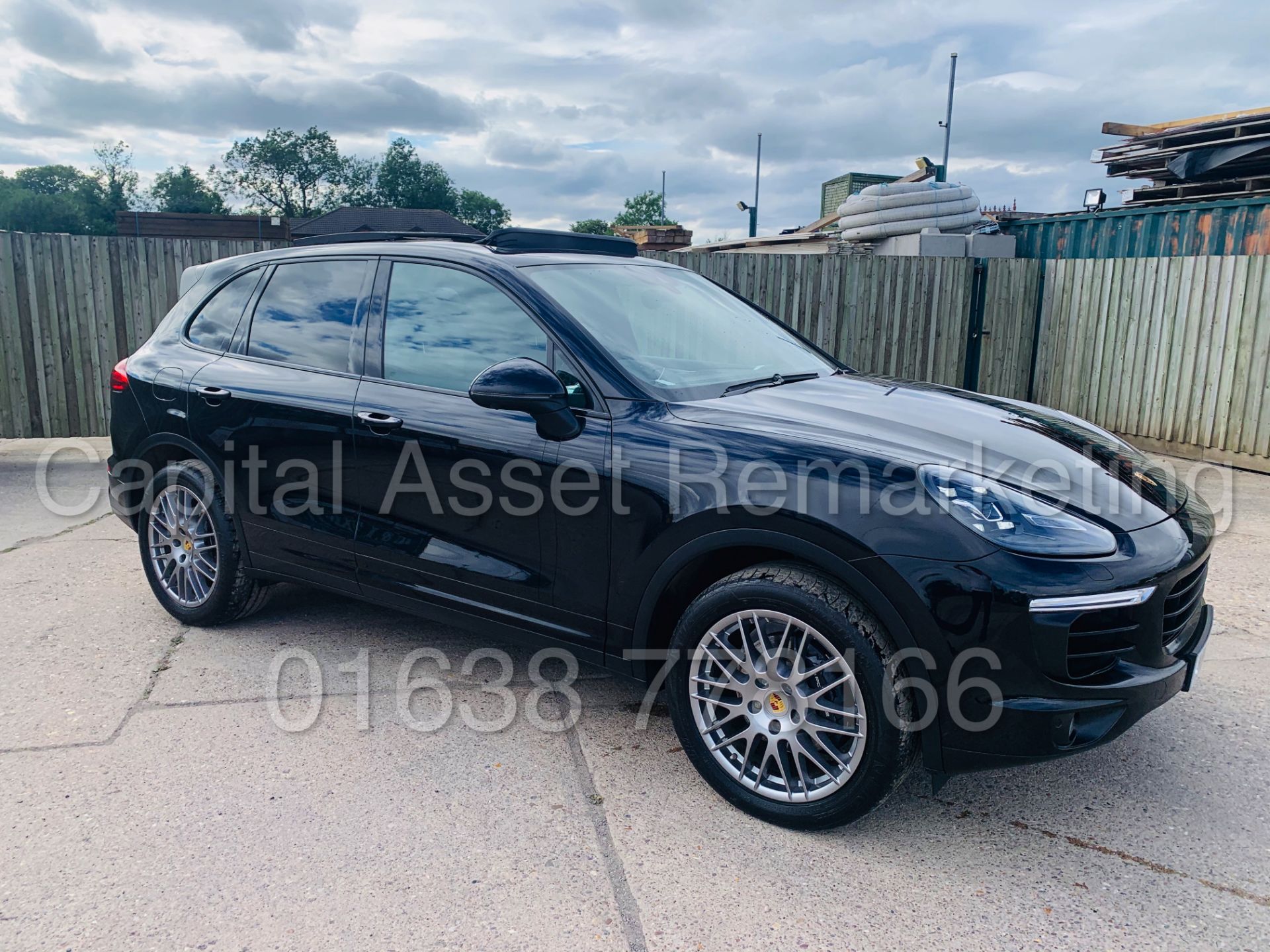 PORSCHE CAYENNE *SPORTS SUV* (2018) '3.0 V6 DIESEL - 262 BHP - 8 SPEED AUTO' **TOP OF THE RANGE**