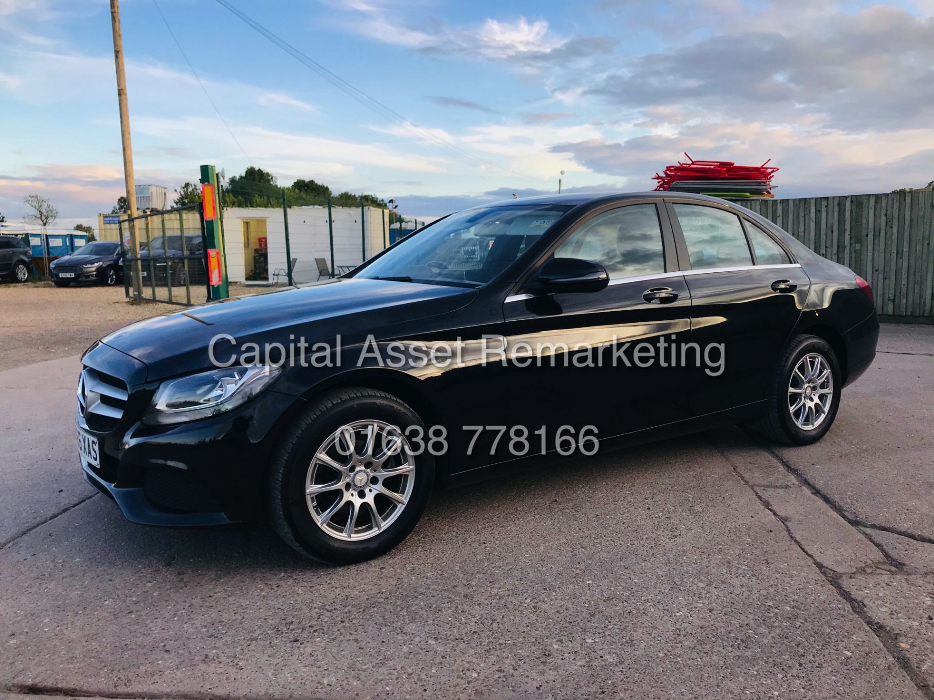 On sale MERCEDES C200d "SE" SALLON (SPECIAL EQUIPMENT) LEATHER (2017 MODEL) SAT NAV - GREAT SPEC - - Image 7 of 29