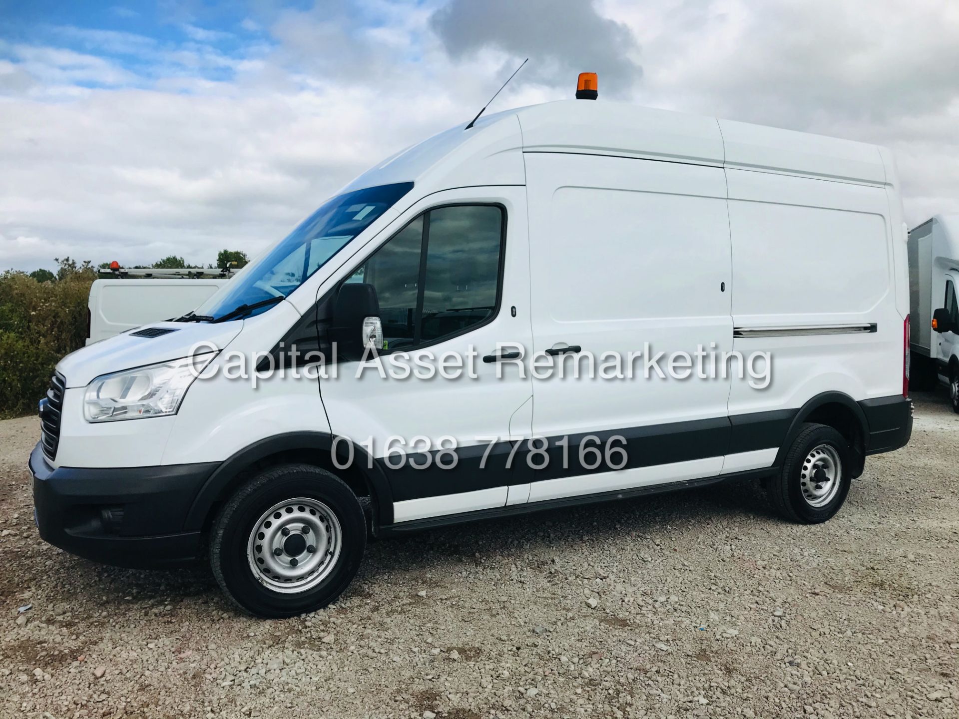 On Sale FORD TRANSIT 2.2TDCI (125)350 L3H3 (2017 MODEL) 1 OWNER FSH *EURO 6 / ULEZ COMPLIANT*