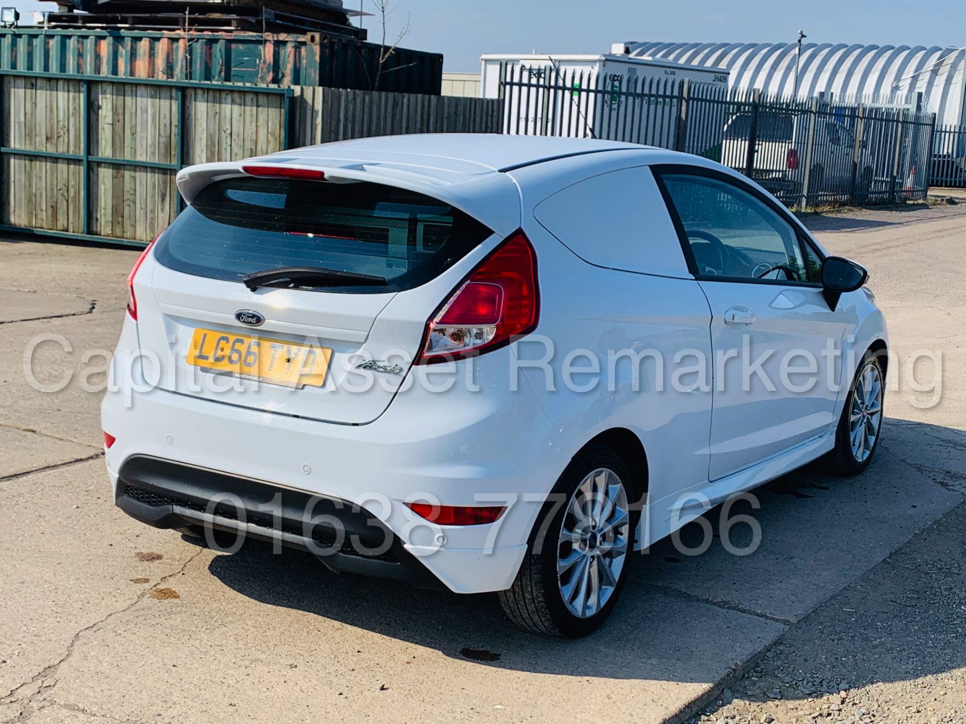 FORD FIESTA *SPORT VAN* (2017 - EURO 6) '1.5 TDCI - 95 BHP' *AIR CON & SAT NAV* (1 OWNER FROM NEW) - Image 12 of 47