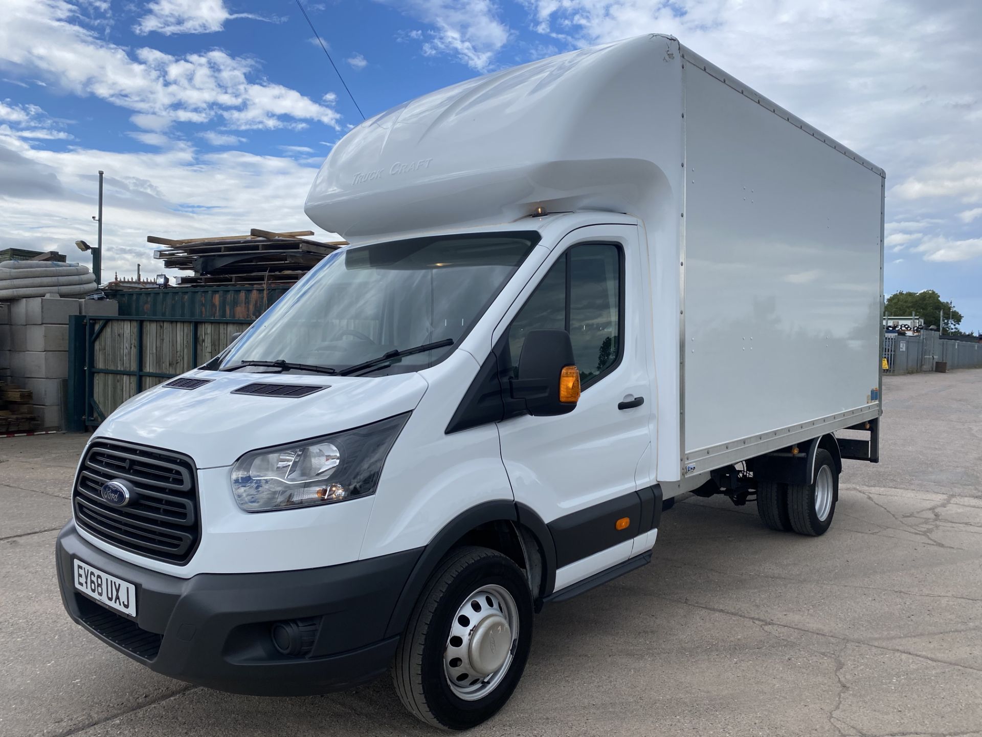 FORD TRANSIT T350L "LWB" 2.2TDCI (130) 14 FOOT LUTON BOX VAN - 2019 MODEL - 1 OWNER -LOW MILES -WOW! - Image 3 of 19