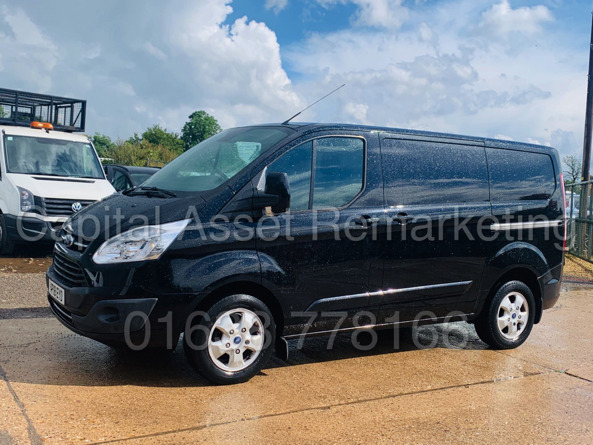 (On Sale) FORD TRANSIT CUSTOM *LIMITED* (2018 - EURO 6) '2.0 TDCI - 130 BHP - 6 SPEED' **LOW MILES** - Image 7 of 44