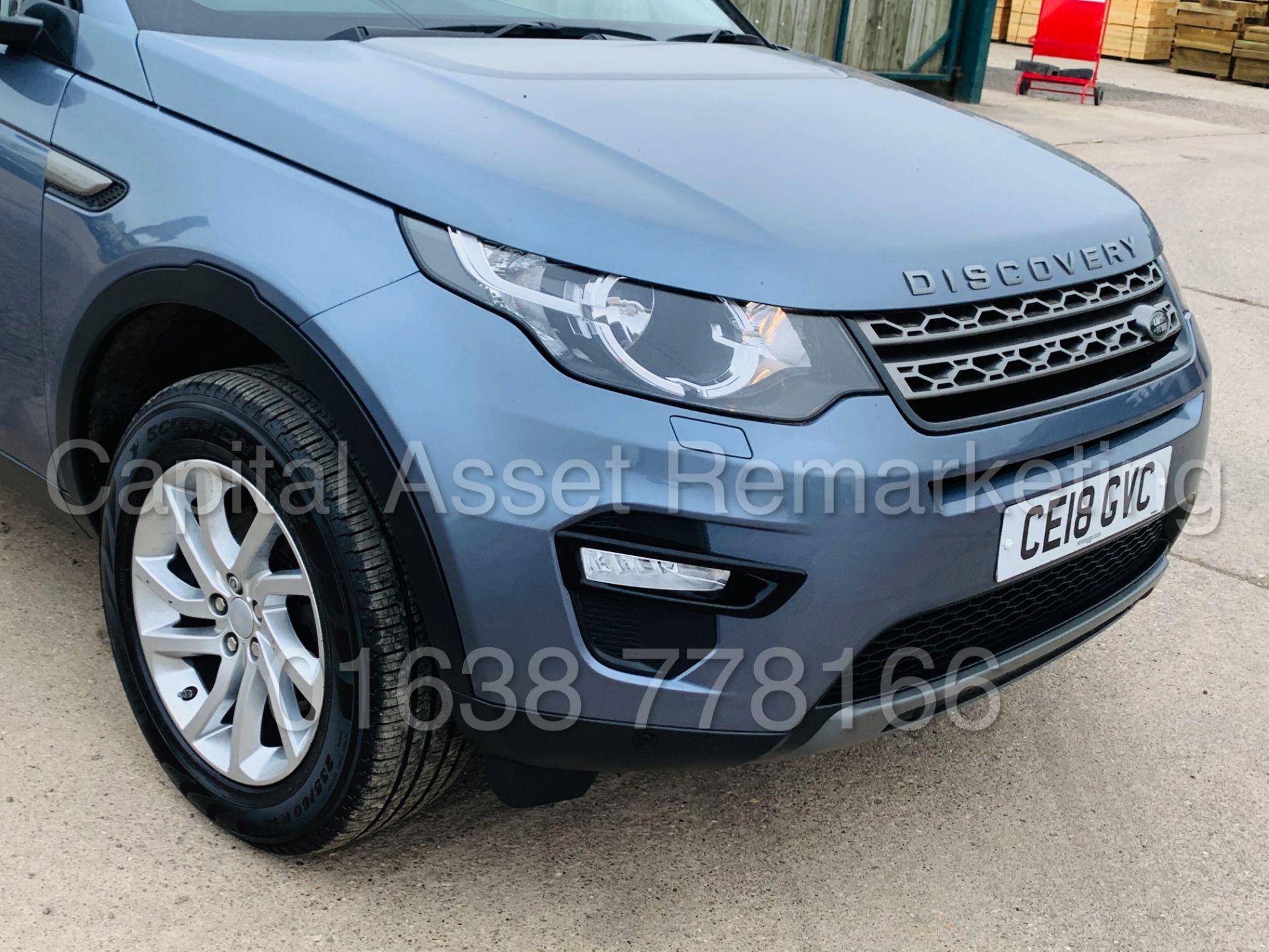 (On Sale) LAND ROVER DISCOVERY SPORT *SE TECH* 7 SEATER SUV (2018) '2.0 TD4 - STOP/START' *SAT NAV* - Image 15 of 59