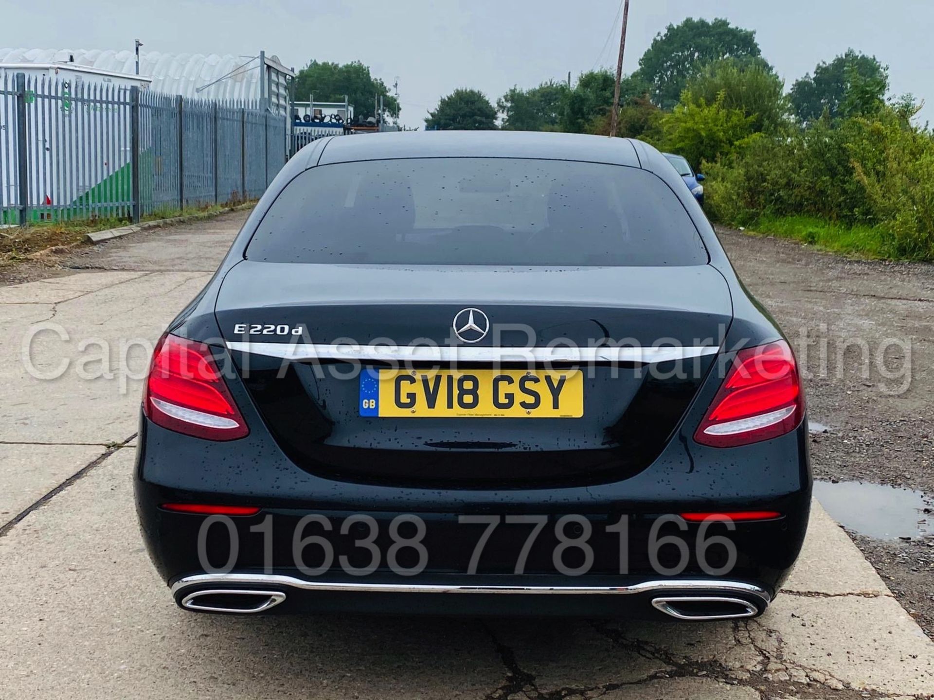 (On Sale) MERCEDES-BENZ E220D *SALOON* (2018 - NEW MODEL) '9-G TRONIC AUTO - LEATHER - SAT NAV' - Image 11 of 52