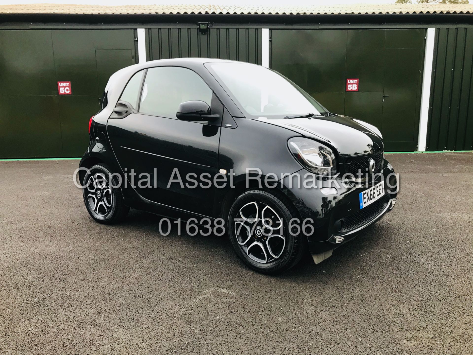 (On Sale) SMART FORTWO PRIME PREMIUM "AUTO" 2017 REG - PAN ROOF - BLACK - LEATHER - SAT NAV - LOOK! - Image 2 of 20