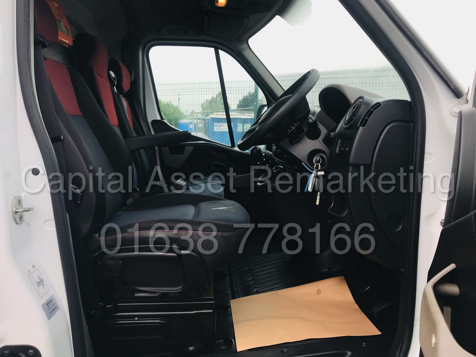 (On Sale) RENAULT MASTER LM35 *BUSINESS+* LWB HI-ROOF (66 REG - EURO 6) '2.3 DCI -130 BHP - 6 SPEED' - Image 15 of 21