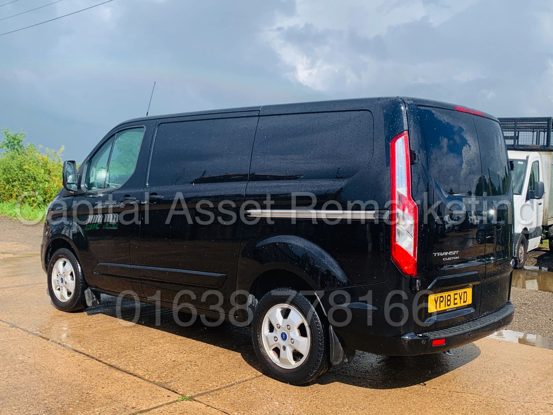 (On Sale) FORD TRANSIT CUSTOM *LIMITED* (2018 - EURO 6) '2.0 TDCI - 130 BHP - 6 SPEED' **LOW MILES** - Image 9 of 44