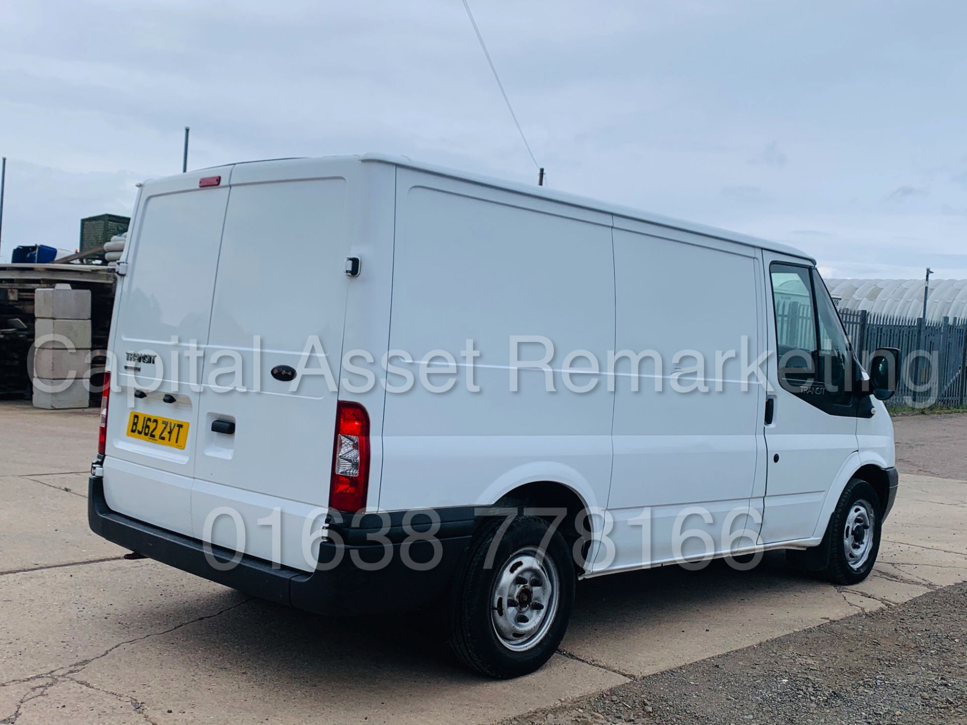 (On Sale) FORD TRANSIT 100 T280 FWD *SWB - PANEL VAN* (62 REG) '2.2 TDCI - 6 SPEED' (NO VAT) - Image 13 of 34