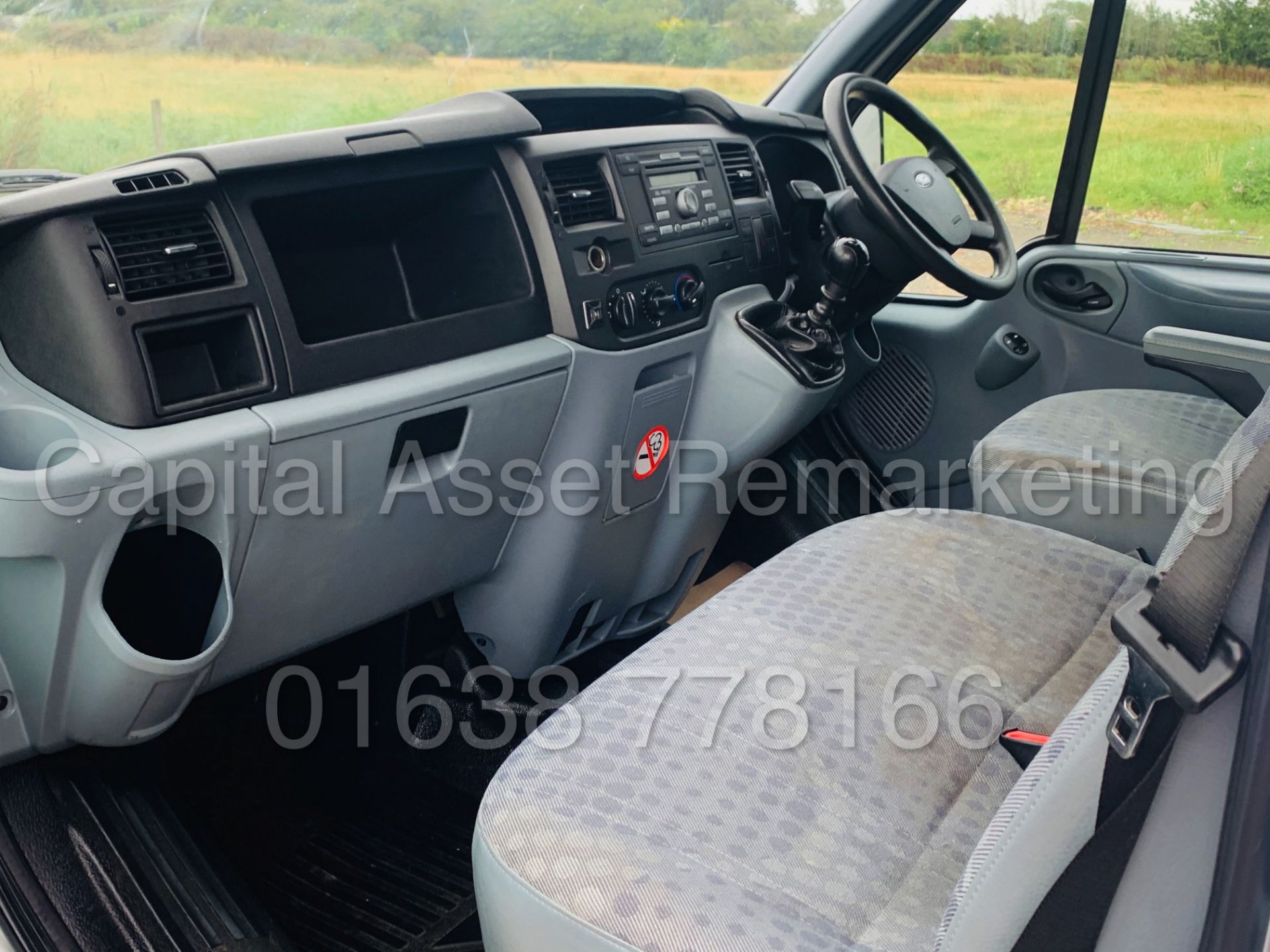 (On Sale) FORD TRANSIT 100 T280 FWD *SWB - PANEL VAN* (62 REG) '2.2 TDCI - 6 SPEED' (NO VAT) - Image 18 of 34