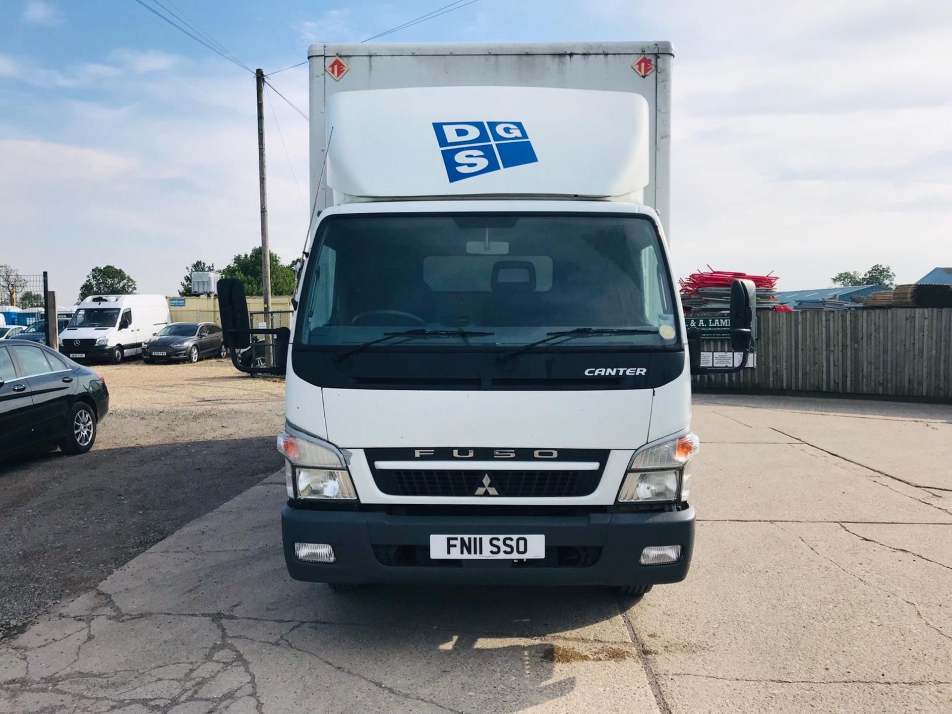 On Sale MITSUBISHI CANTER 7C18 "LWB" 22 FOOT CURTAINSIDER TRUCK - 6 SPEED MANUAL - 11 REG BARN DOORS - Image 11 of 21