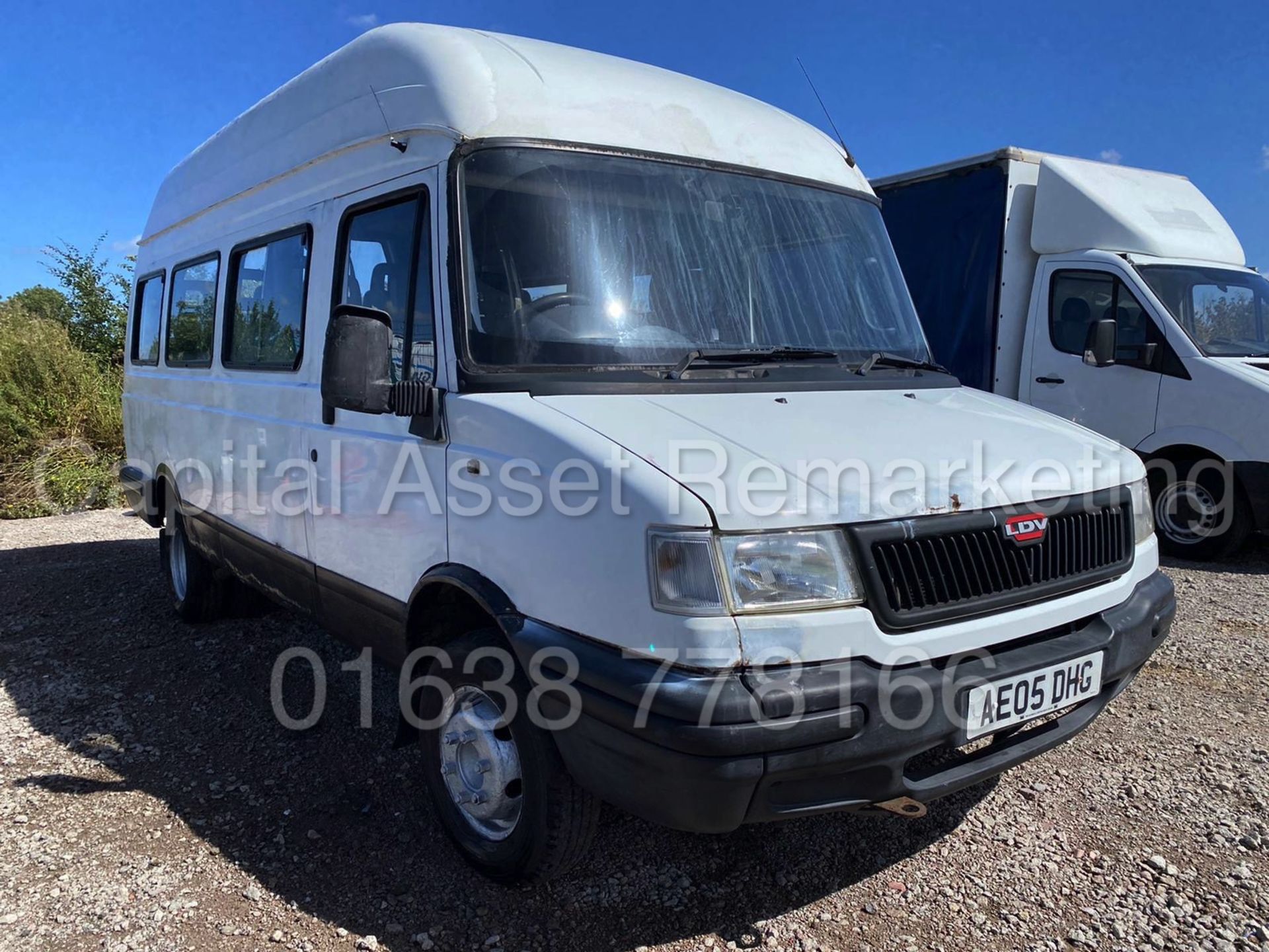 (On Sale) LDV CONVOY 400 *LWB - 17 SEATER MINI-BUS* (2005) '2.4 TDCI - 5 SPEED' (NO VAT - SAVE 20%) - Image 6 of 14