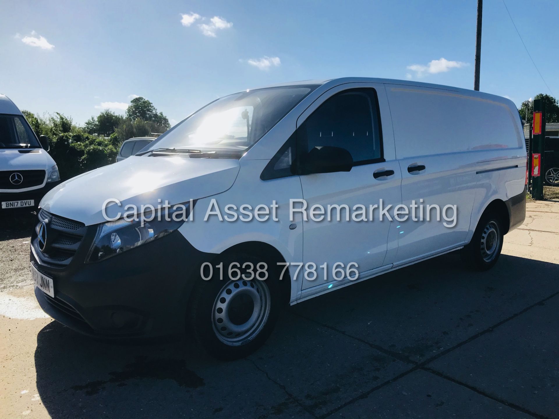 (On Sale) MERCEDES VITO 109CDI (17 REG) 1 OWNER - LOW MILEAGE WITH FSH *EURO 6 / ULEZ COMPLIANT* - Image 6 of 24