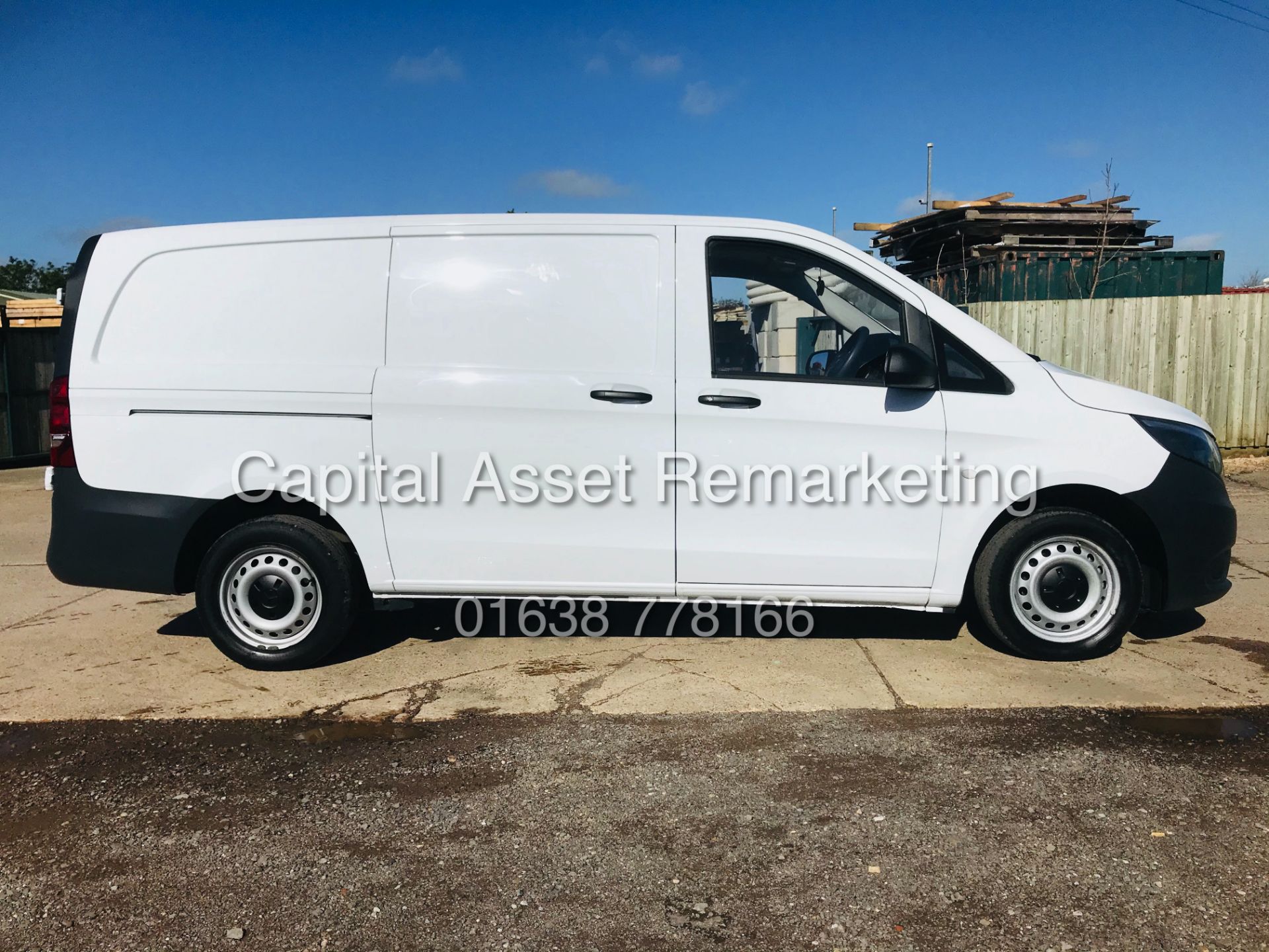 (On Sale) MERCEDES VITO 109CDI (17 REG) 1 OWNER - LOW MILEAGE WITH FSH *EURO 6 / ULEZ COMPLIANT* - Image 12 of 24