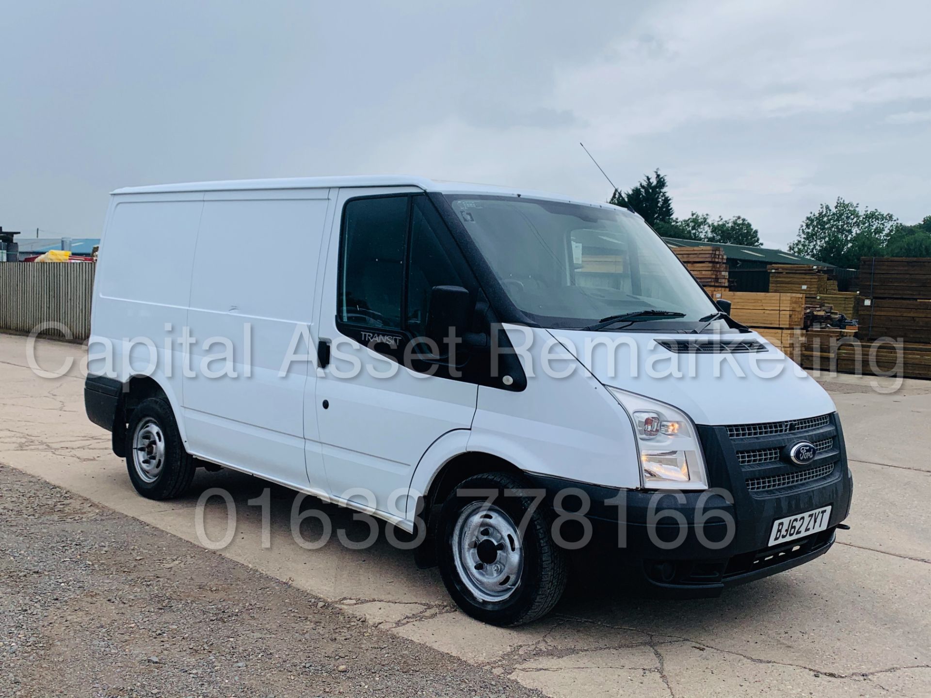 (On Sale) FORD TRANSIT 100 T280 FWD *SWB - PANEL VAN* (62 REG) '2.2 TDCI - 6 SPEED' (NO VAT) - Image 2 of 34