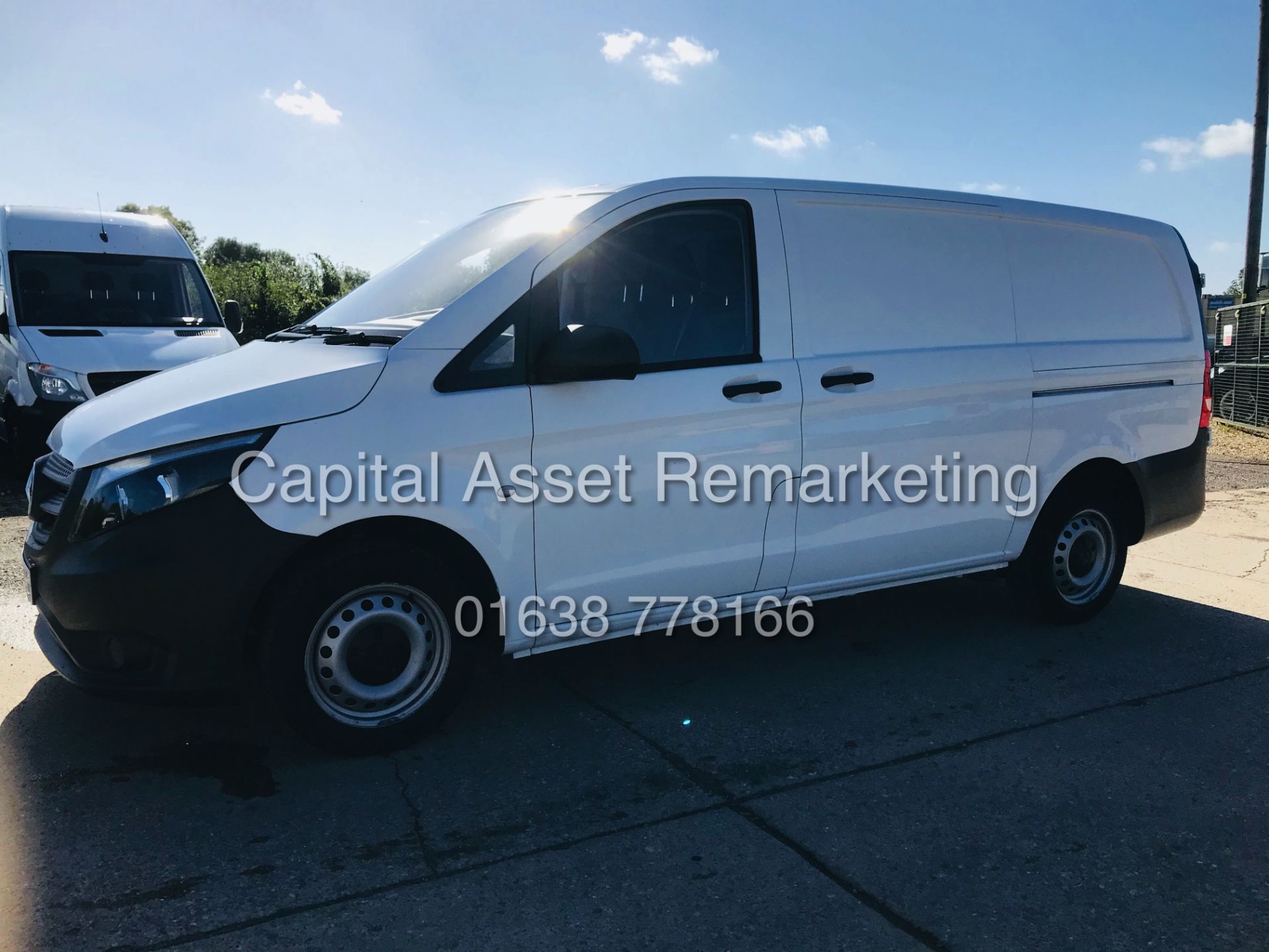 (On Sale) MERCEDES VITO 109CDI (17 REG) 1 OWNER - LOW MILEAGE WITH FSH *EURO 6 / ULEZ COMPLIANT* - Image 7 of 24