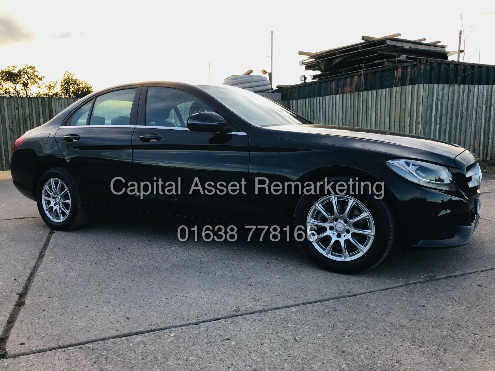 (ON SALE) MERCEDES C200d "SE" SALLON - SPECIAL EQUIPMENT - 2017 MODEL - BLACK - LEATHER - SAT NAV - Image 7 of 28