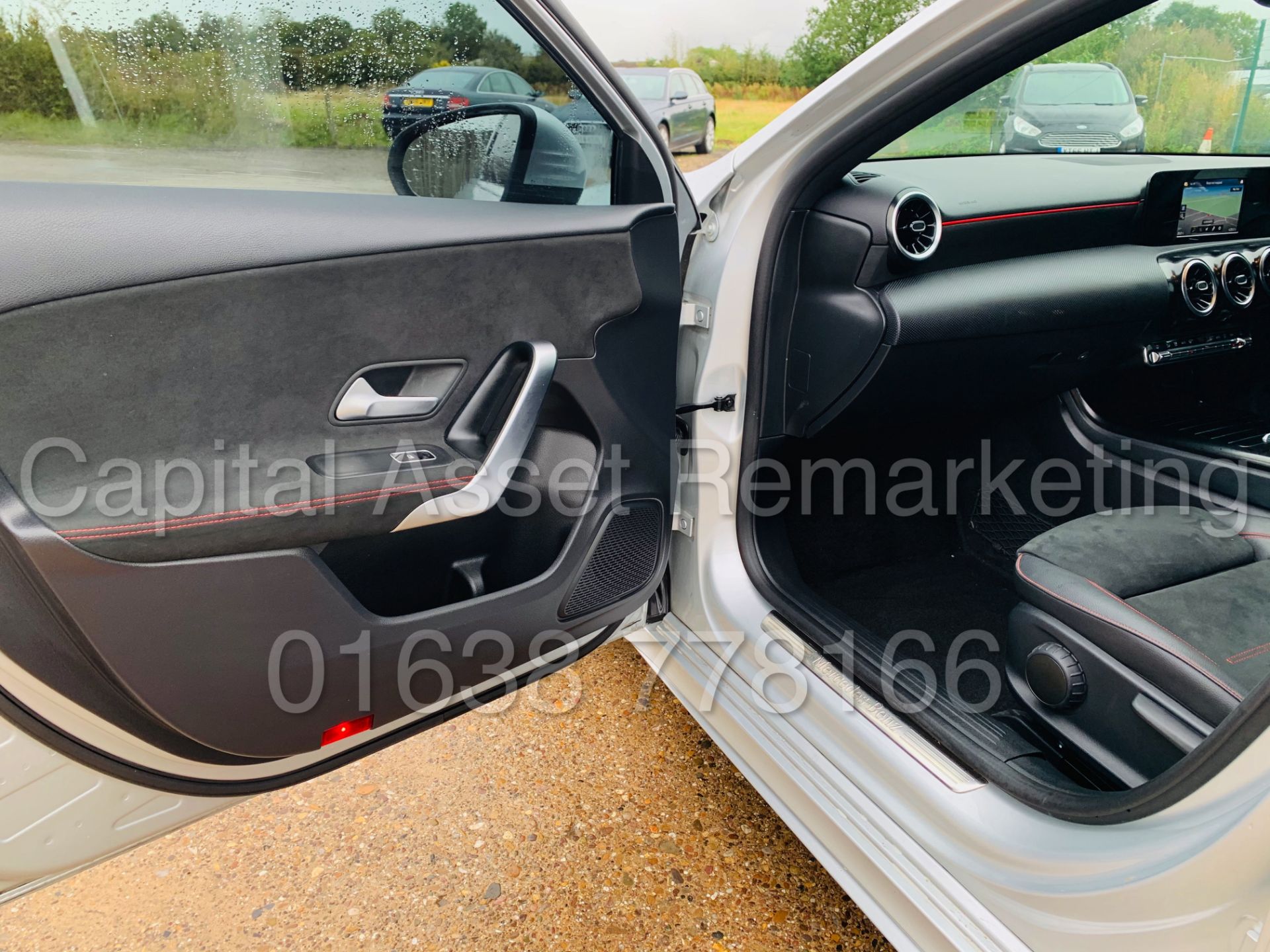 (On Sale) MERCEDES-BENZ A220 *AMG LINE* 5 DOOR HATCHBACK (2019) '2.0 PETROL - 190 BHP - AUTO' *WOW* - Image 21 of 53