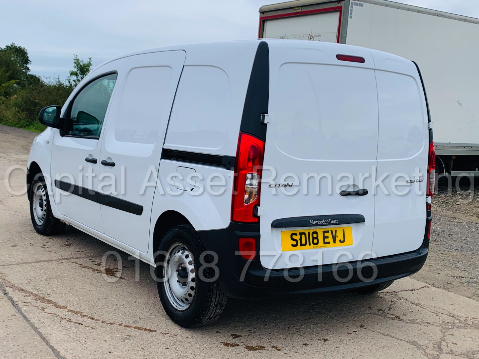 MERCEDES-BENZ CITAN 109 CDI *LWB - PANEL VAN* (2018 - EURO 6) '1.5 DIESEL' (1 OWNER) - Image 9 of 38