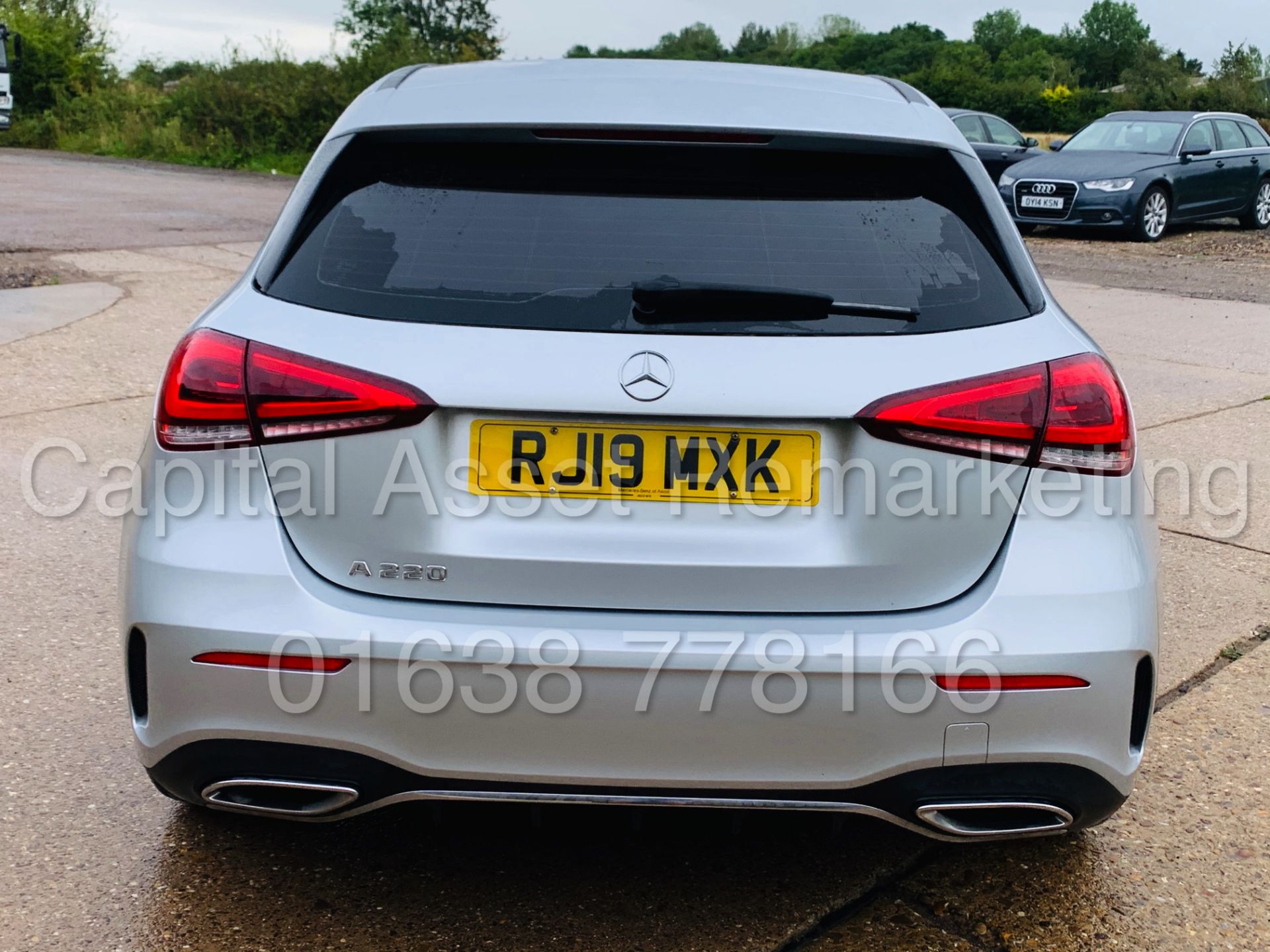 (On Sale) MERCEDES-BENZ A220 *AMG LINE* 5 DOOR HATCHBACK (2019) '2.0 PETROL - 190 BHP - AUTO' *WOW* - Image 11 of 53