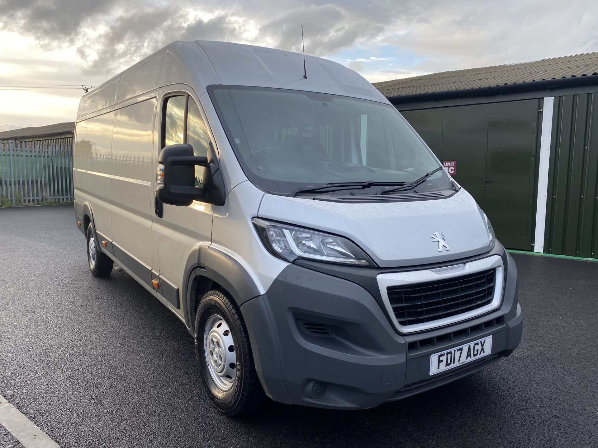 (On Sale) PEUGEOT BOXER 2.0HDI "(130) L4H2 EXTRA LONG WHEEL BASE CREW VAN - (2017 EURO 6) - AIR CON - Image 2 of 22