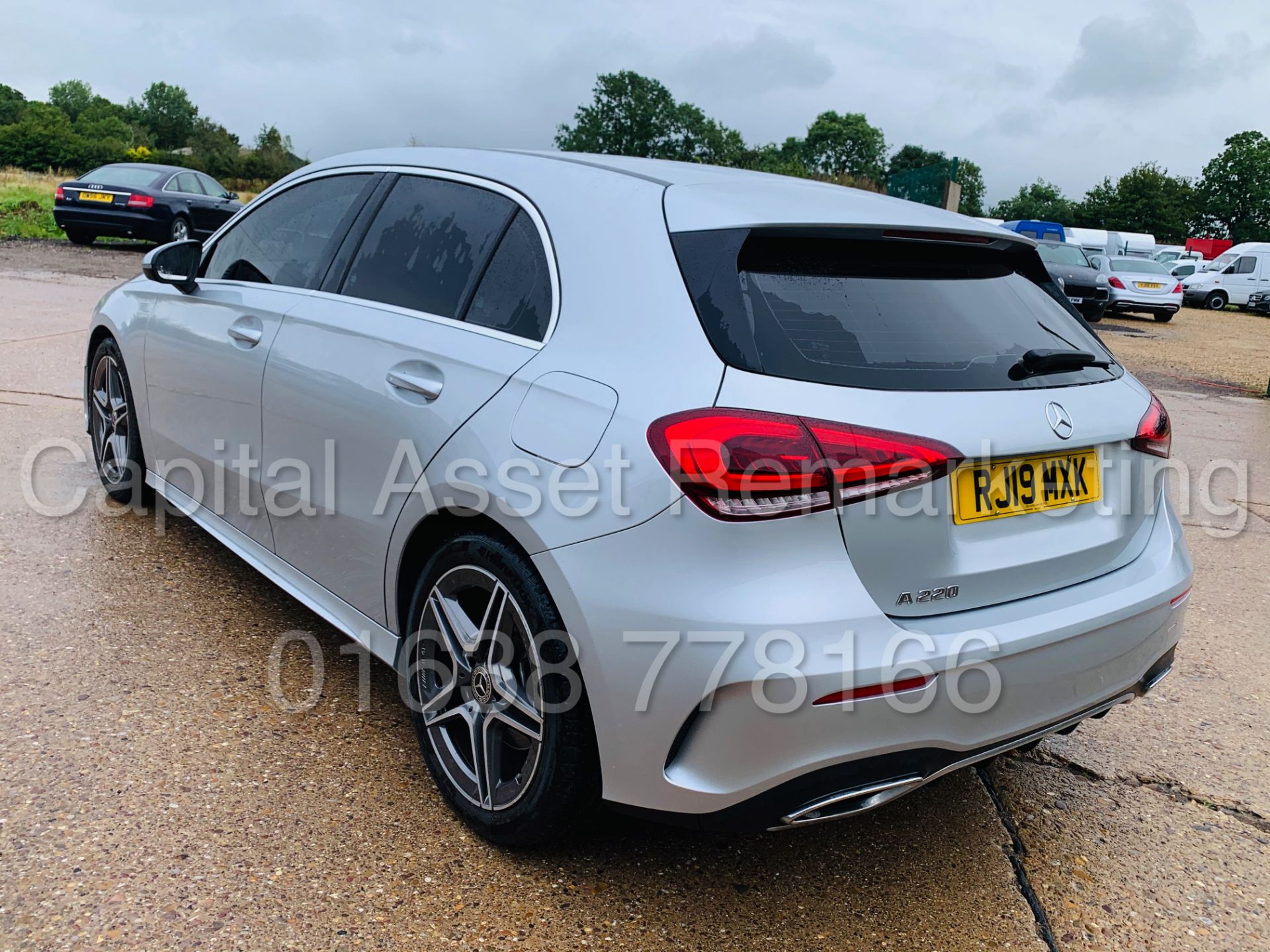 (On Sale) MERCEDES-BENZ A220 *AMG LINE* 5 DOOR HATCHBACK (2019) '2.0 PETROL - 190 BHP - AUTO' *WOW* - Image 10 of 53