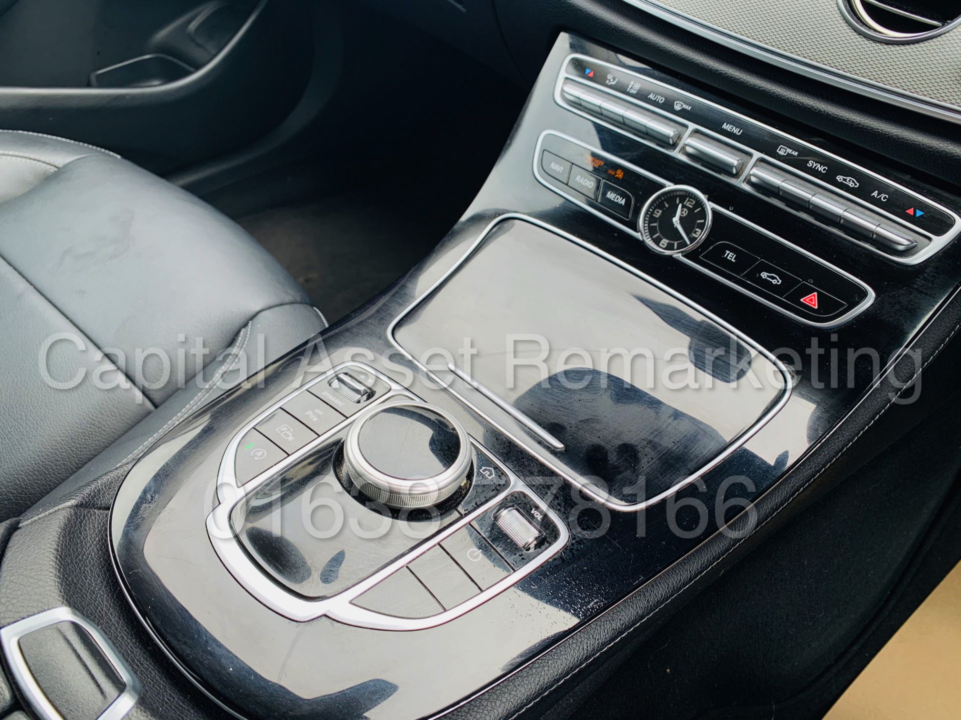 MERCEDES-BENZ E220D *SALOON* (2018 - NEW MODEL) '9-G TRONIC AUTO - LEATHER - SAT NAV' - Image 46 of 53