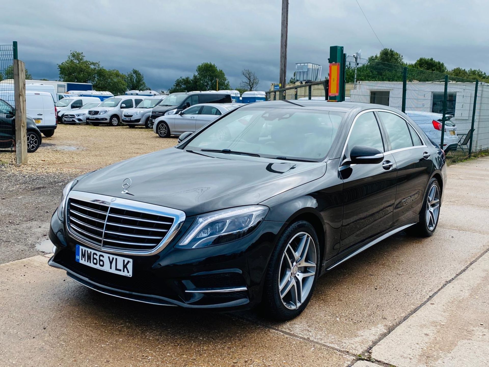 MERCEDES S350d "AMG LINE"AUTO - LWB LIMO - 2017 MODEL - BLACK - HUGE SPEC - LEATHER - SAT NAV - LOOK