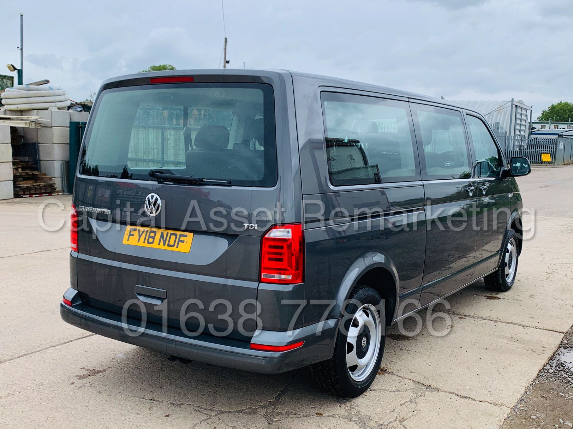 (On Sale) VOLKSWAGEN TRANSPORTER T32 *LWB - 9 SEATER BUS* (2018 - EURO 6) '2.0 TDI - STOP/START' - Image 12 of 48