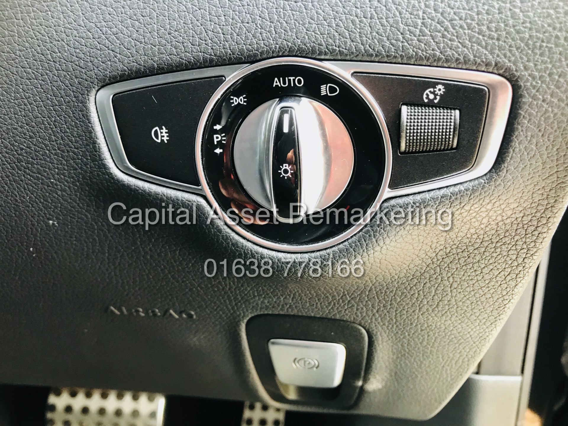 MERCEDES E220d "special equipment" SE - 2019 REG - 1 KEEPER - LEATHER - SAT NAV - HUGE SPEC - LOOK! - Image 30 of 34