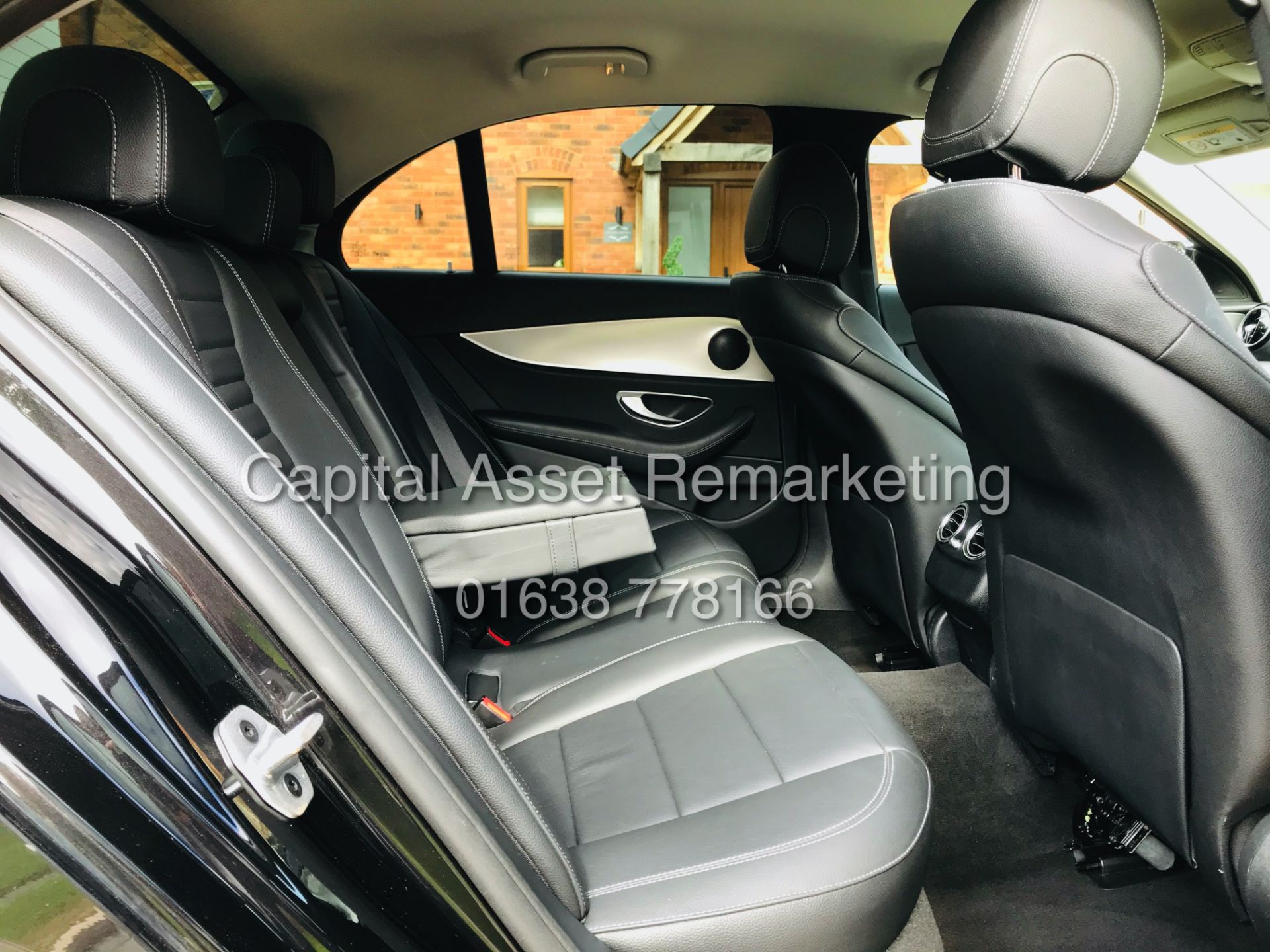 MERCEDES E220d "special equipment" SE - 2019 REG - 1 KEEPER - LEATHER - SAT NAV - HUGE SPEC - LOOK! - Image 33 of 34